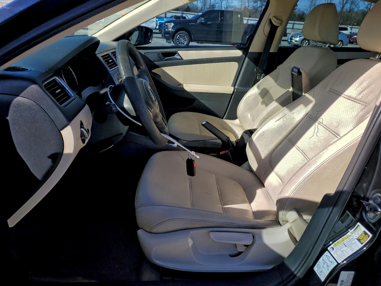 2012 VOLKSWAGEN JETTA SE photo 13