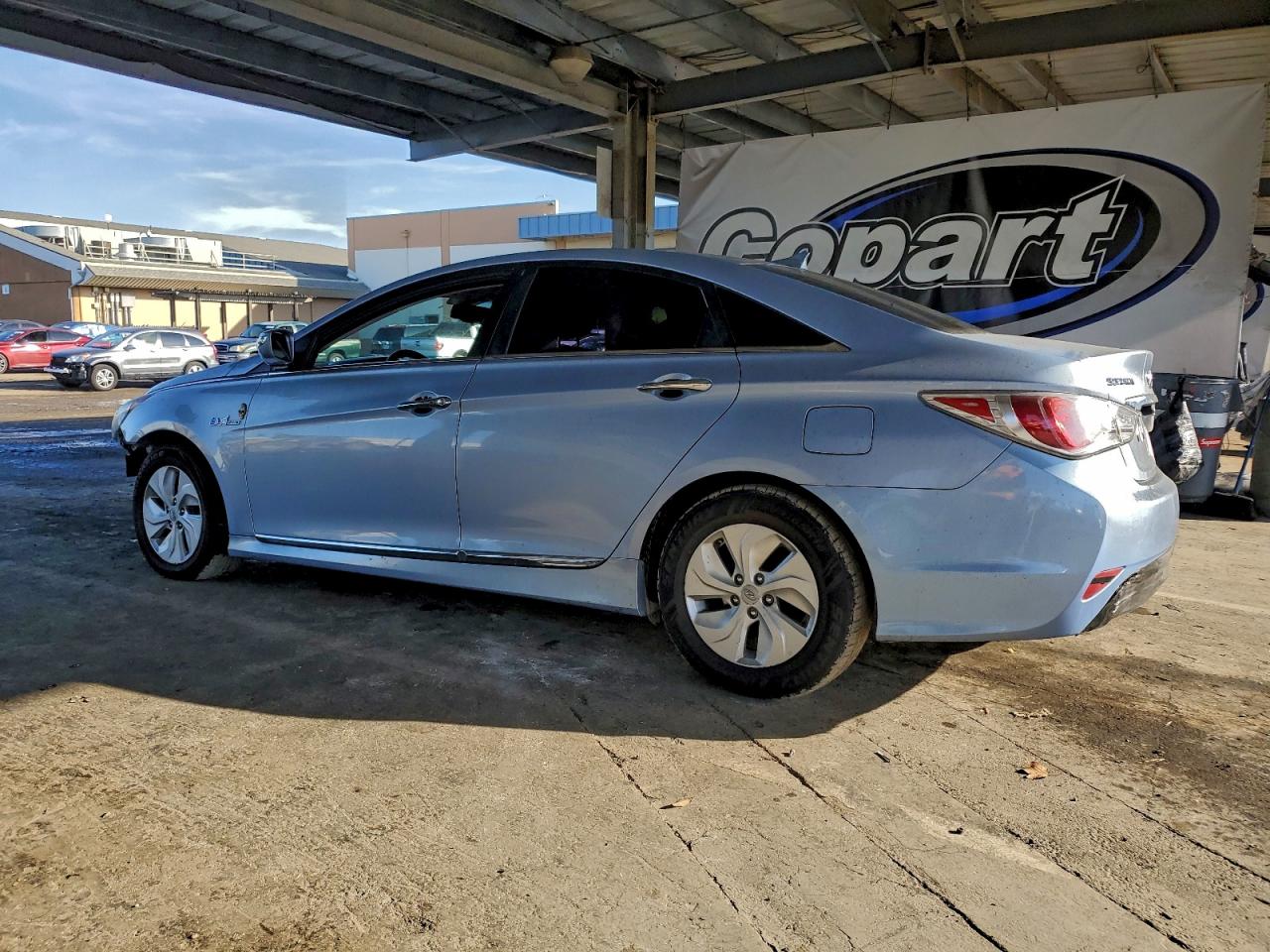 2013 HYUNDAI SONATA HYBRID photo 2