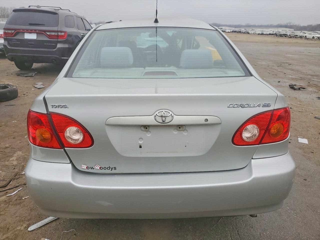 2003 TOYOTA COROLLA CE photo 6