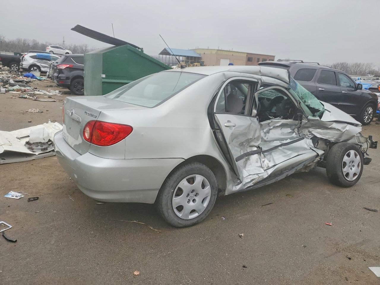 2003 TOYOTA COROLLA CE photo 3
