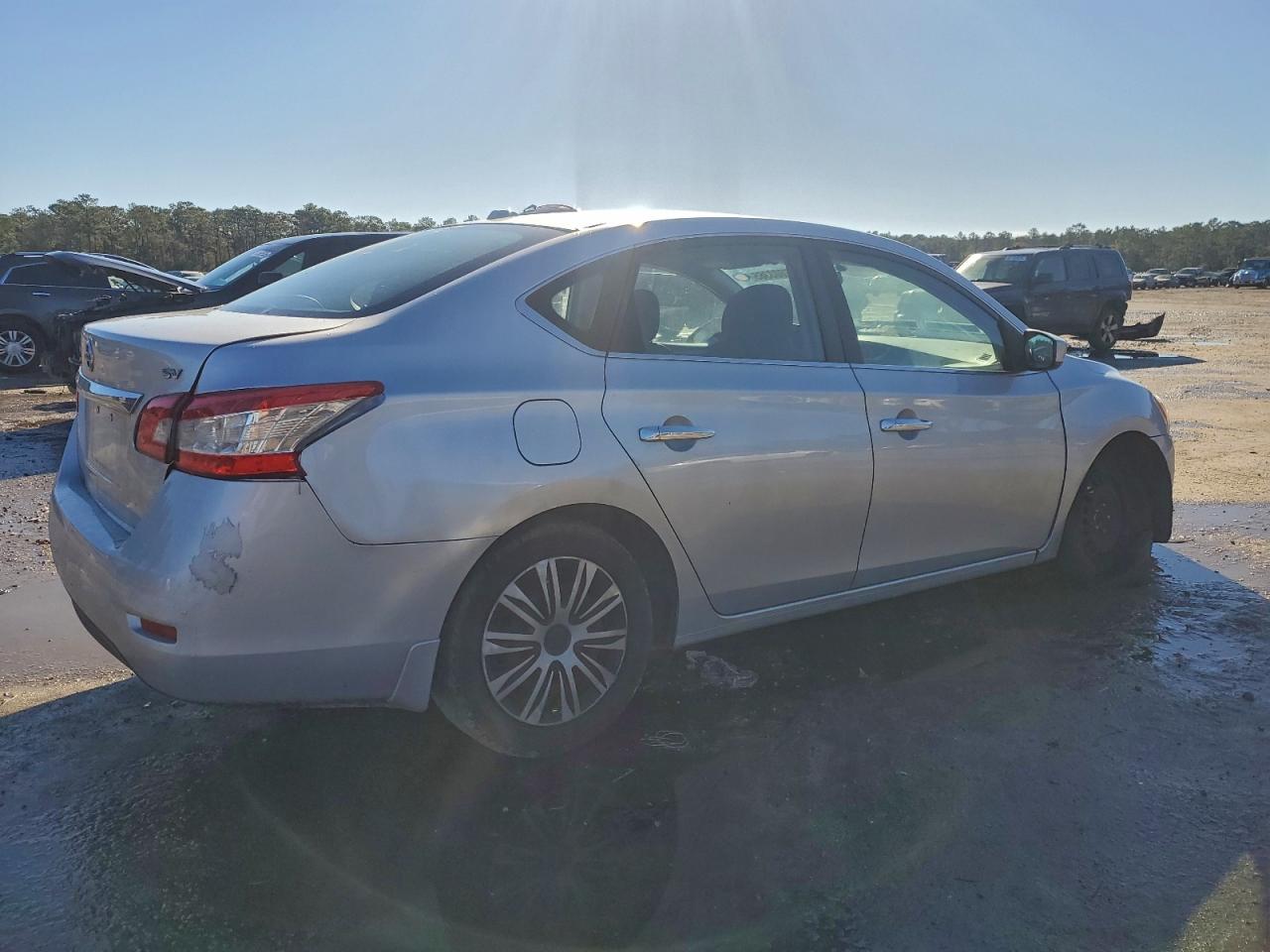 2015 NISSAN SENTRA S photo 3