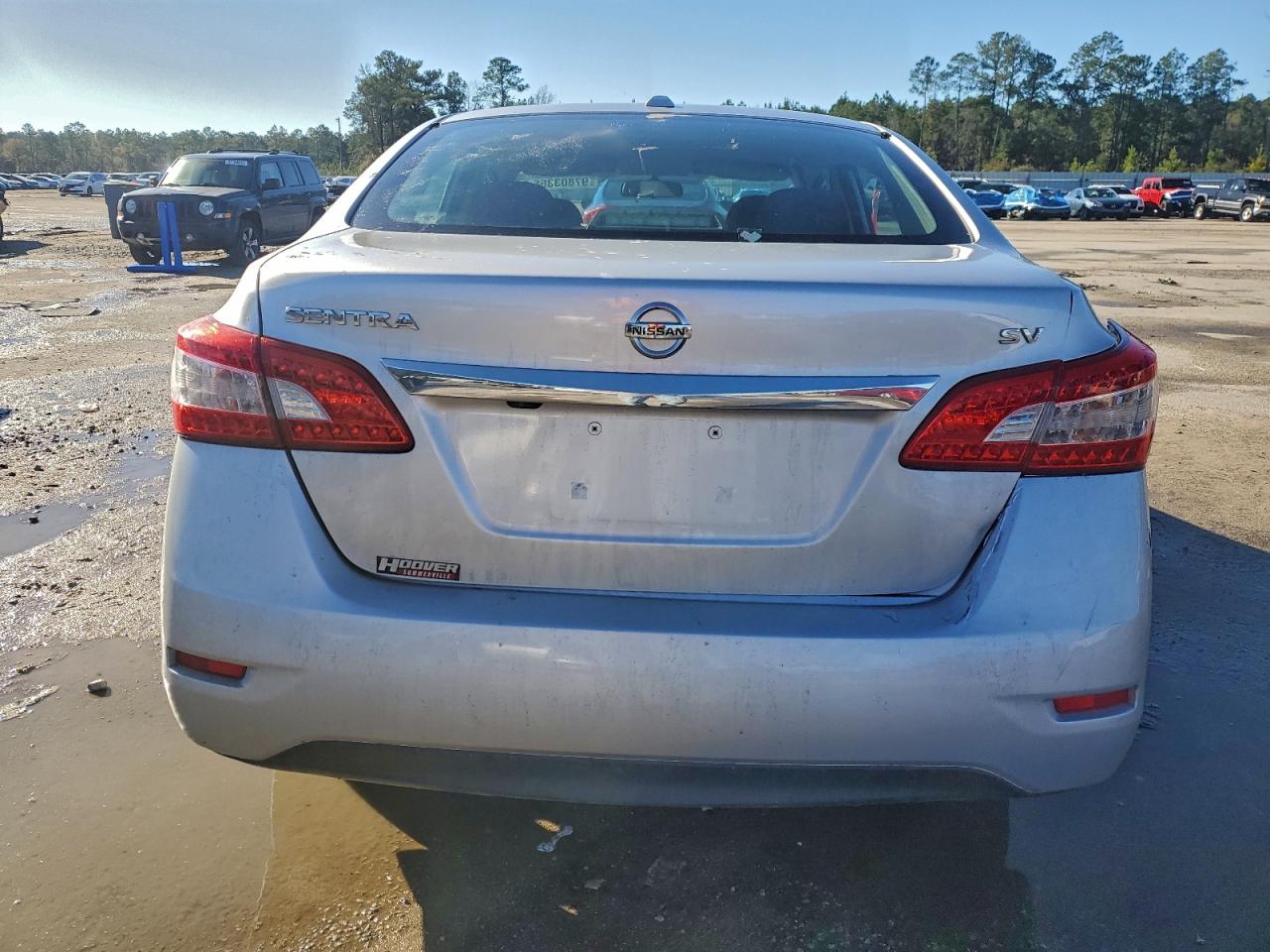 2015 NISSAN SENTRA S photo 6