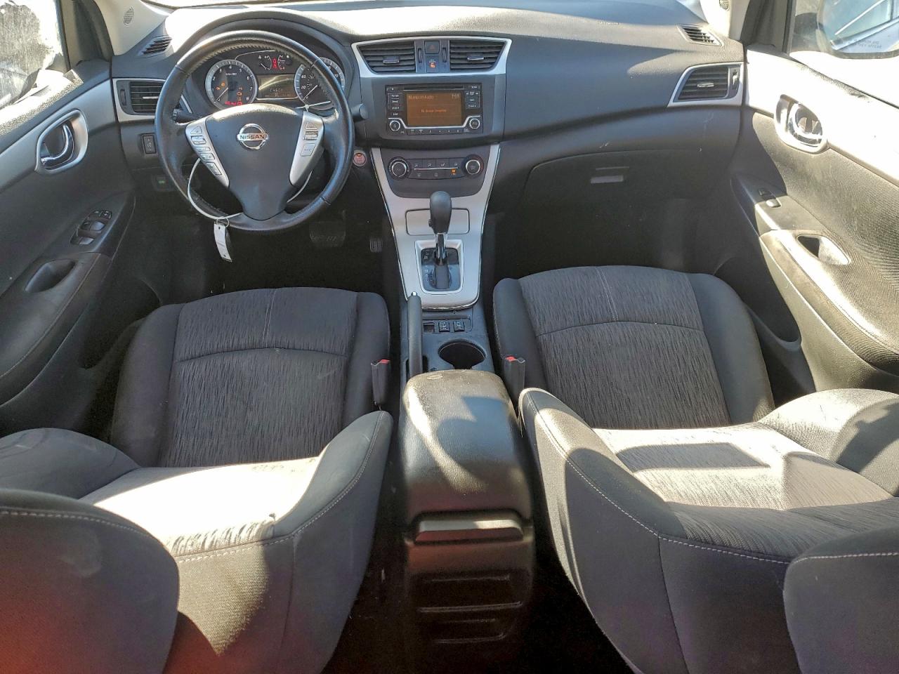 2015 NISSAN SENTRA S photo 8