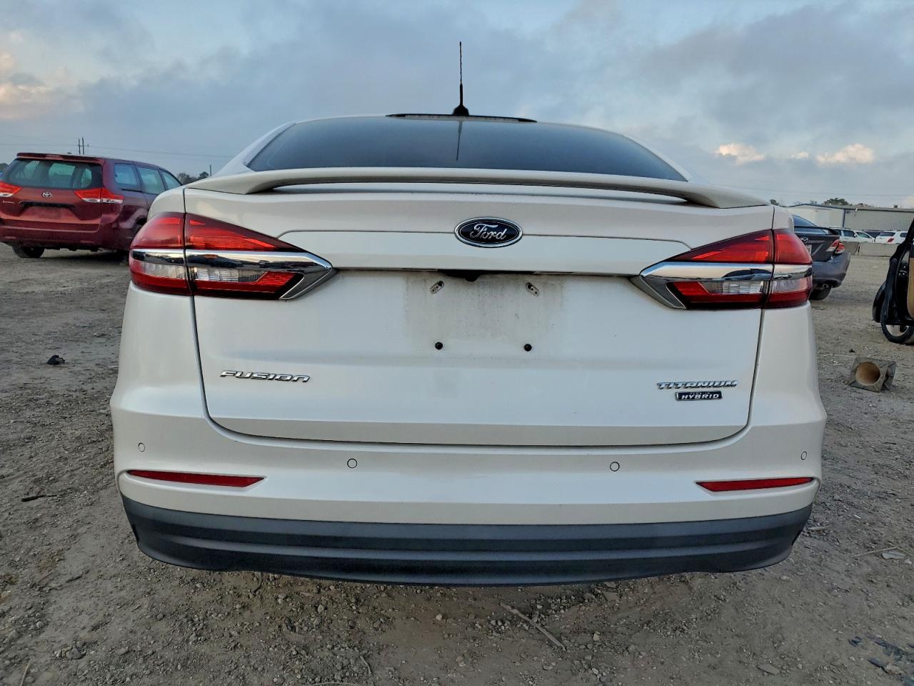 2020 FORD FUSION TITANIUM photo 6