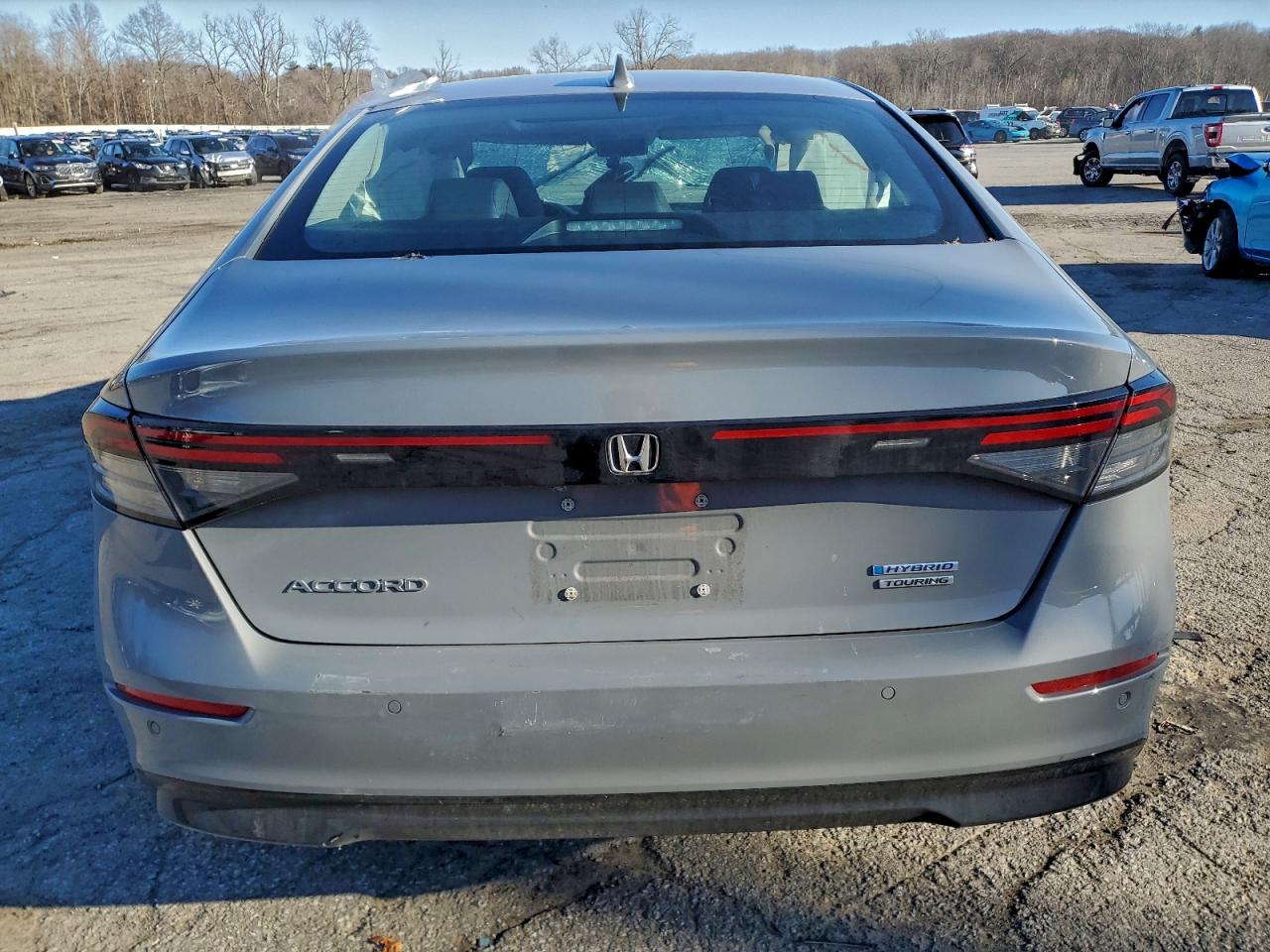 2025 HONDA ACCORD TOURING HYBRID photo 11