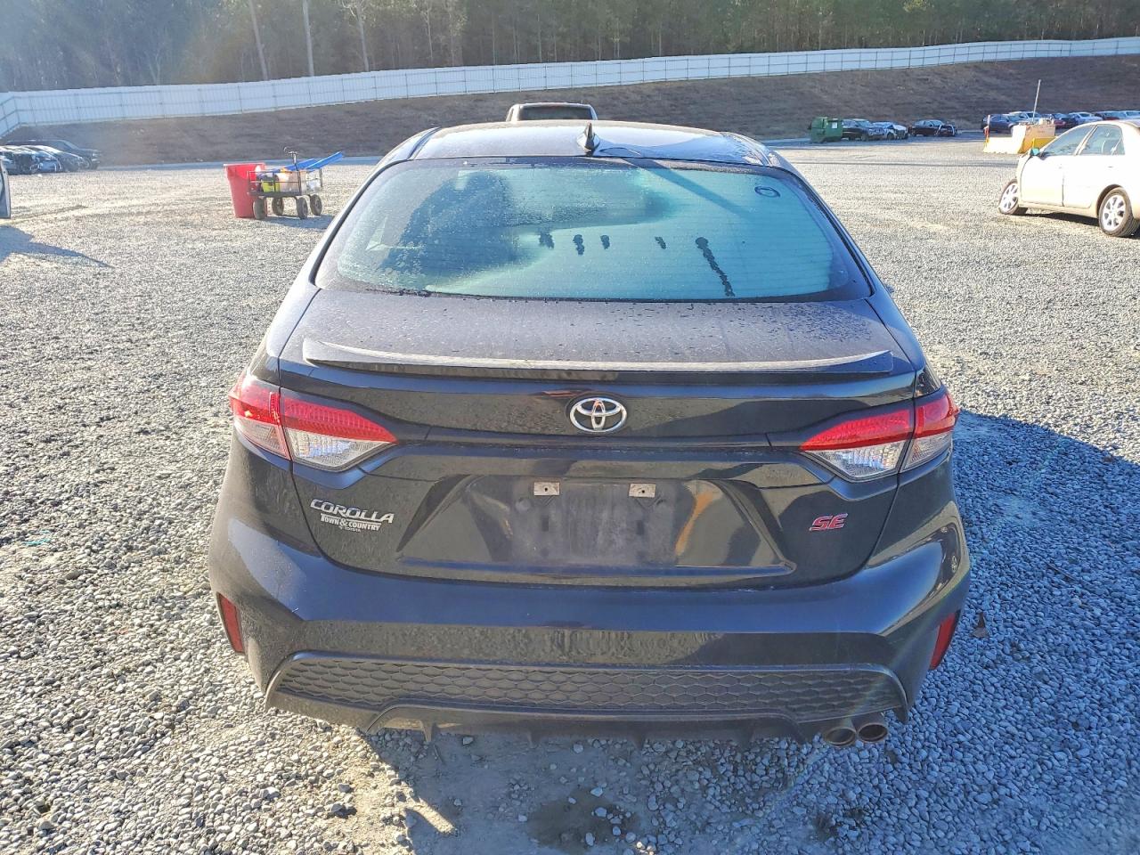 2020 TOYOTA COROLLA SE photo 11