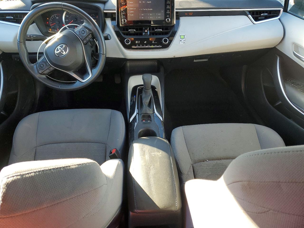 2020 TOYOTA COROLLA SE photo 15
