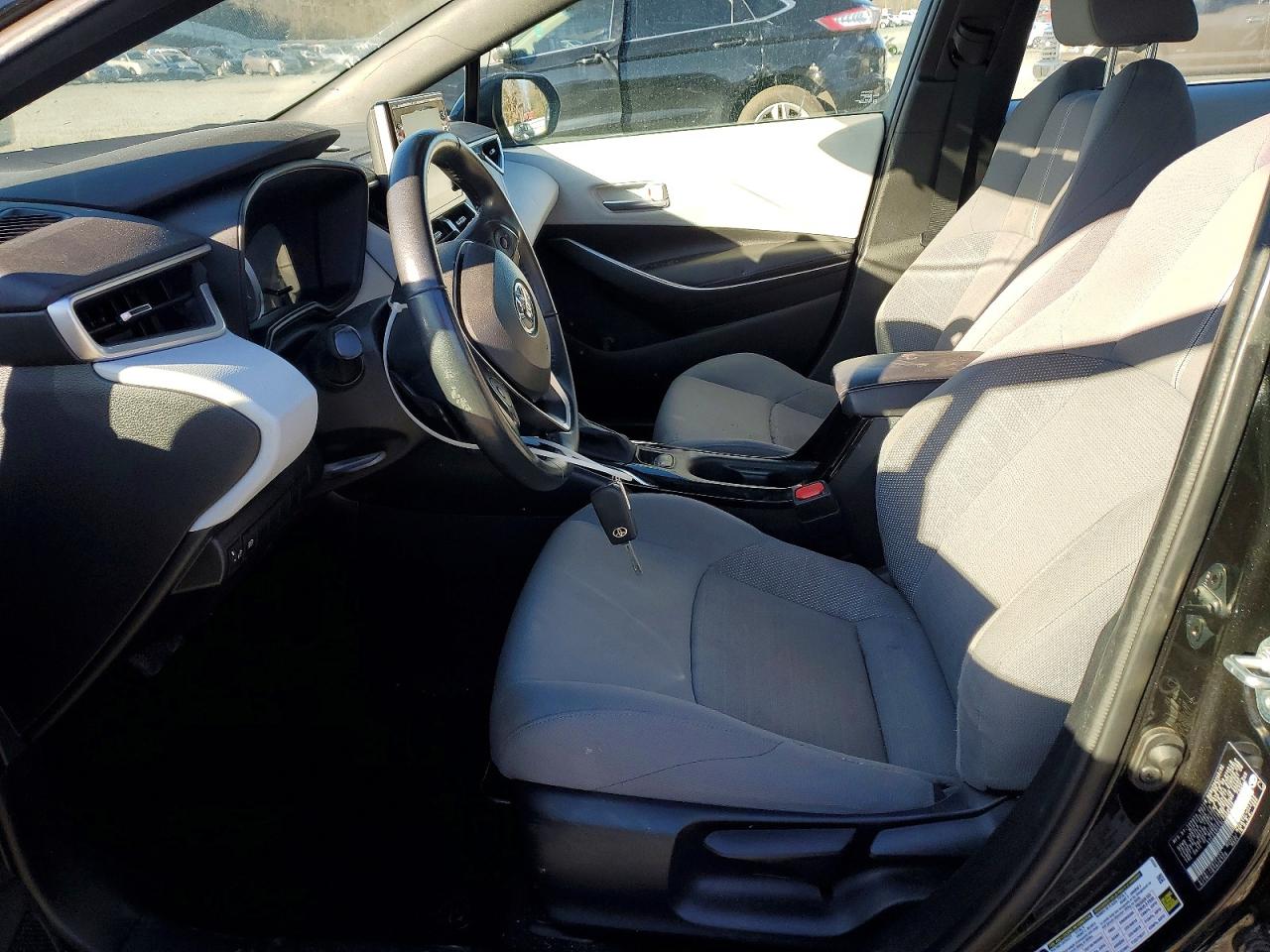 2020 TOYOTA COROLLA SE photo 13