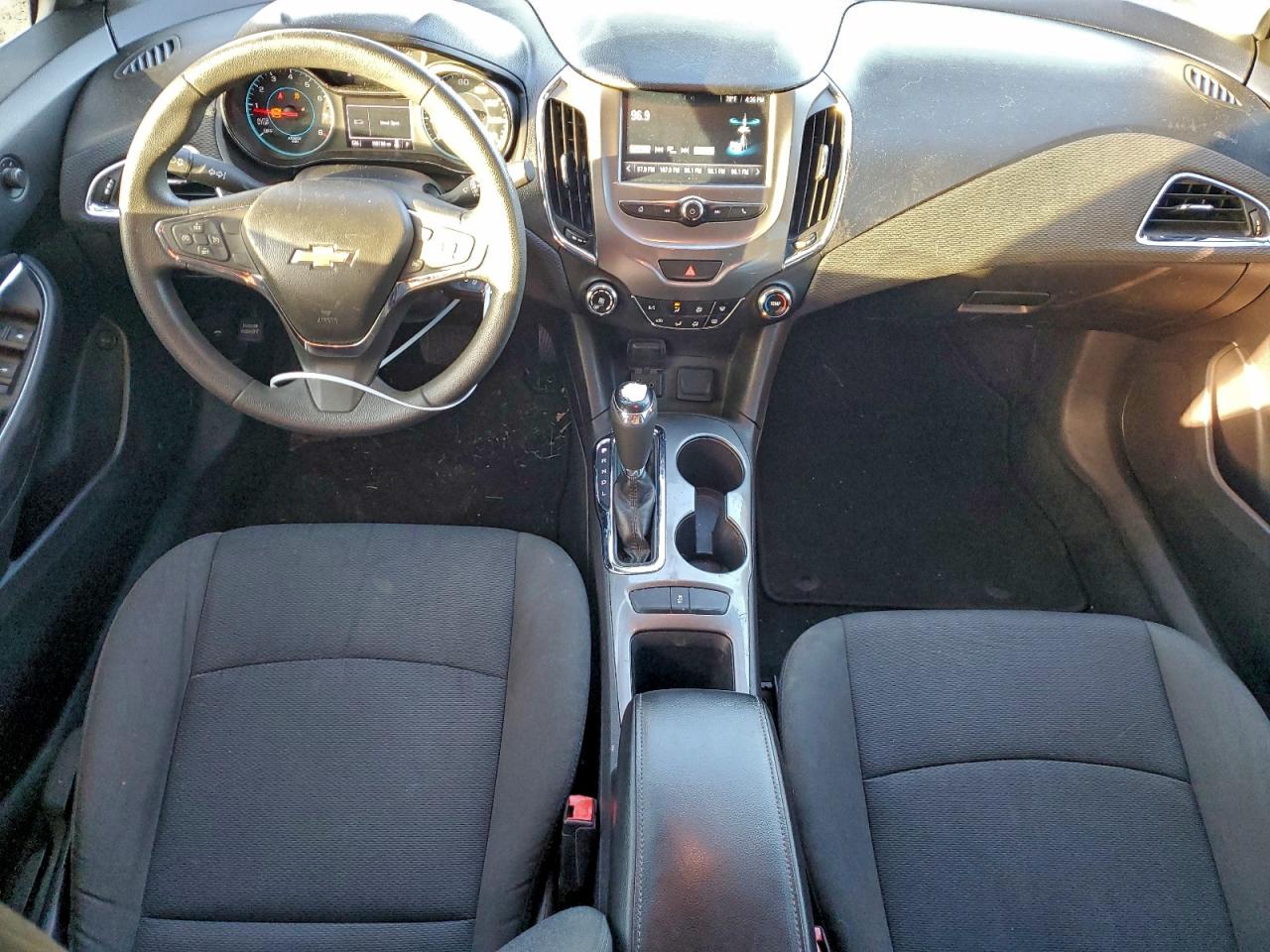 2016 CHEVROLET CRUZE LT photo 8