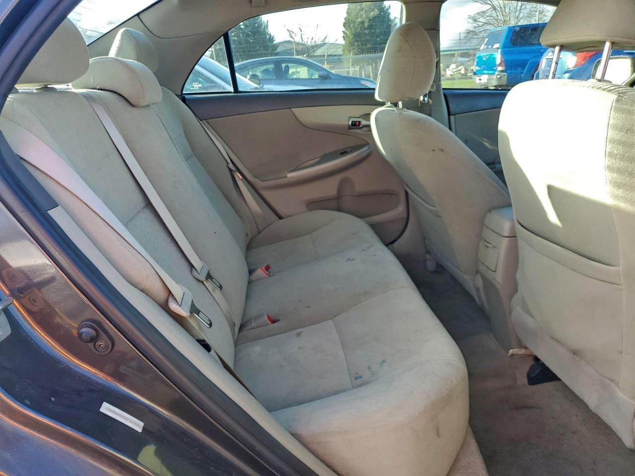 2010 TOYOTA COROLLA BASE photo 10