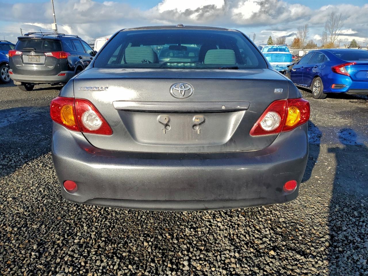 2010 TOYOTA COROLLA BASE photo 6