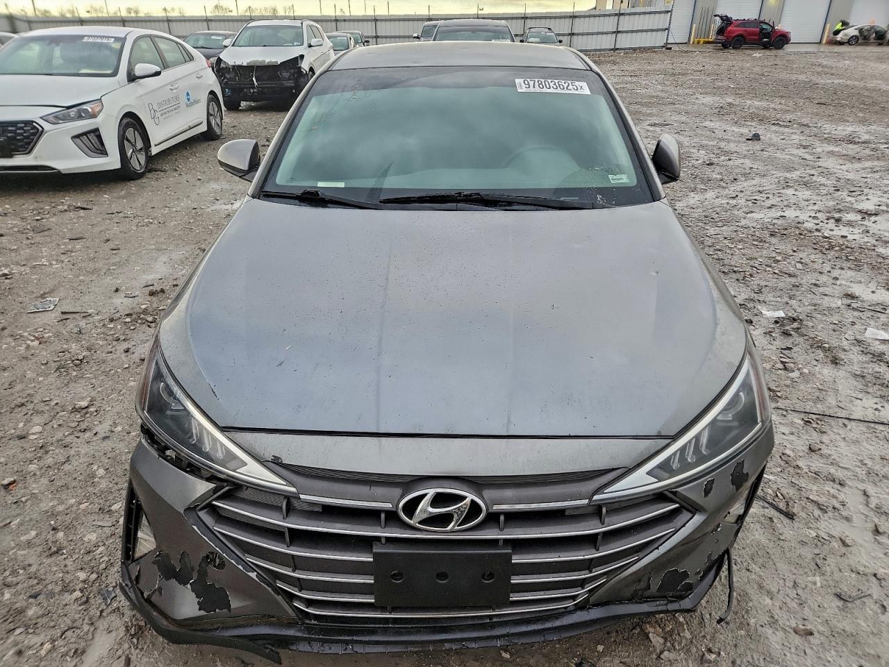 2019 HYUNDAI ELANTRA SE photo 5