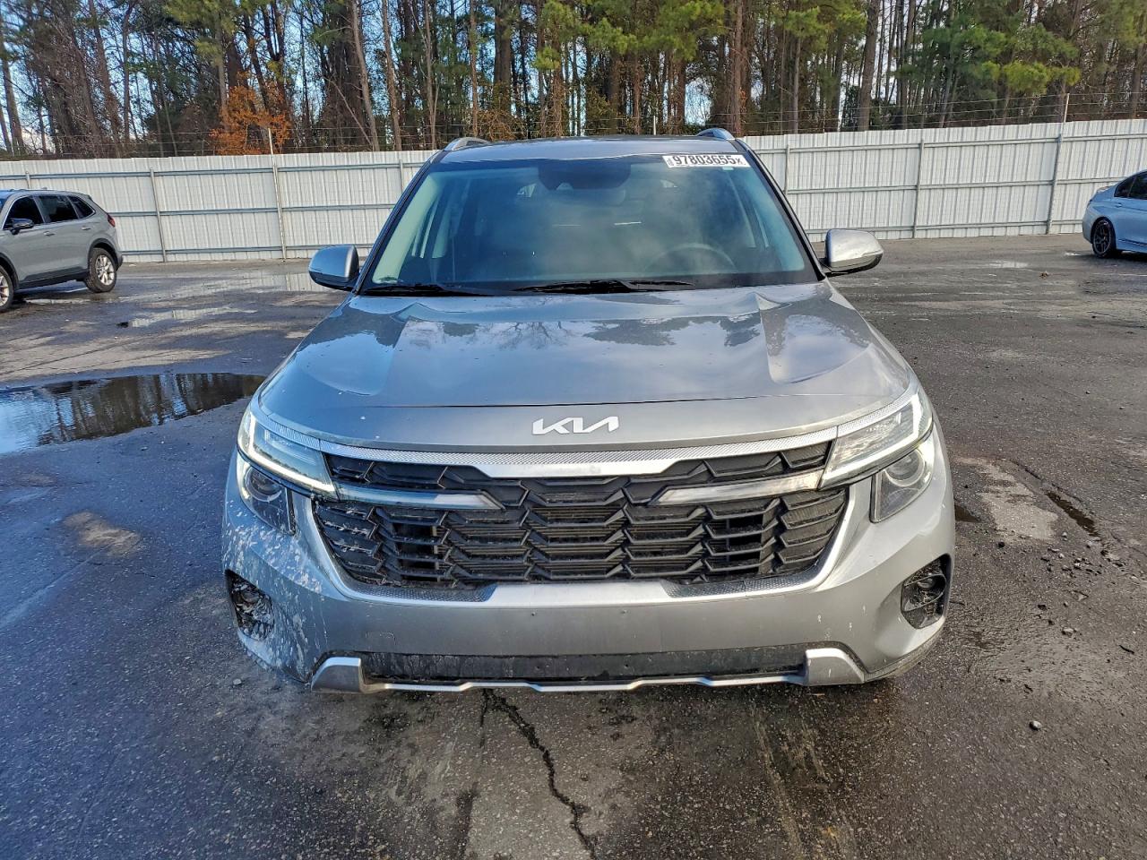 2025 KIA SELTOS S photo 5