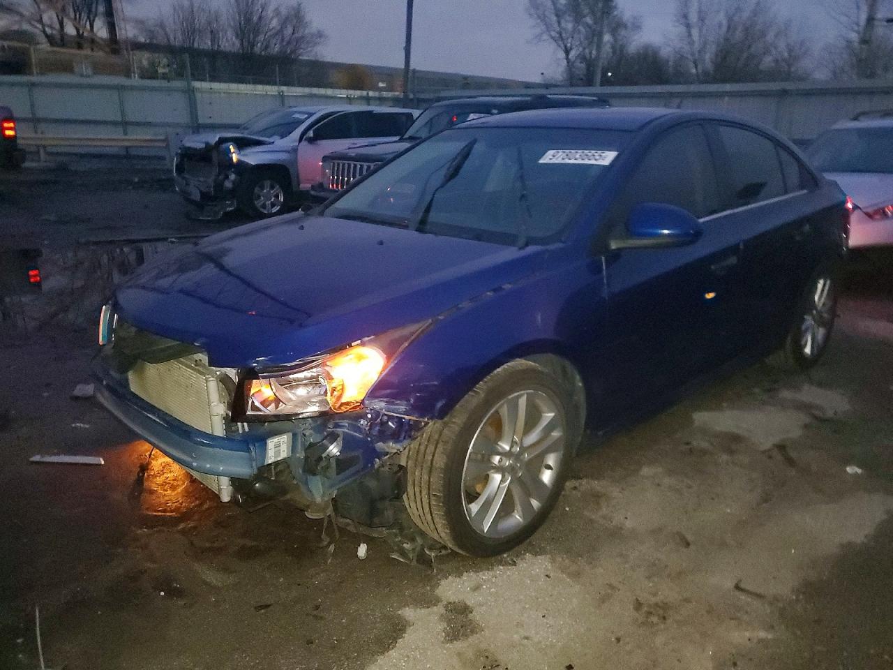 2013 CHEVROLET CRUZE