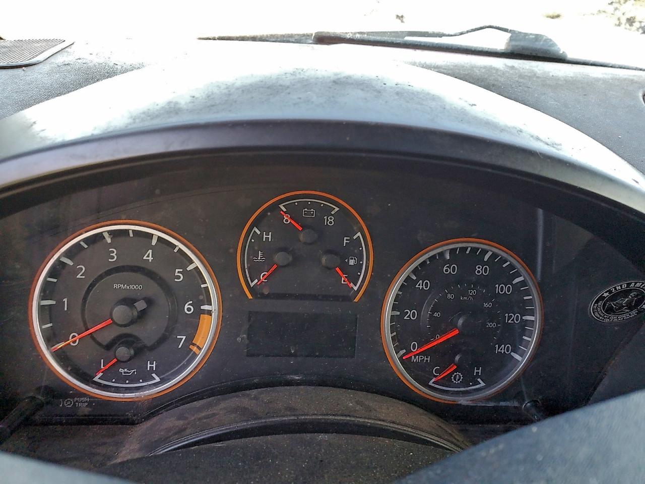 2012 NISSAN TITAN S photo 9