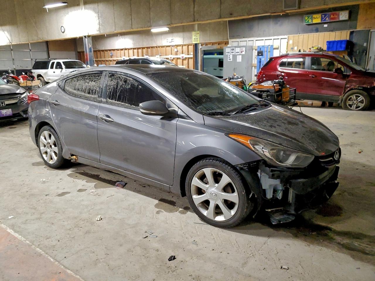 2012 HYUNDAI ELANTRA photo 4