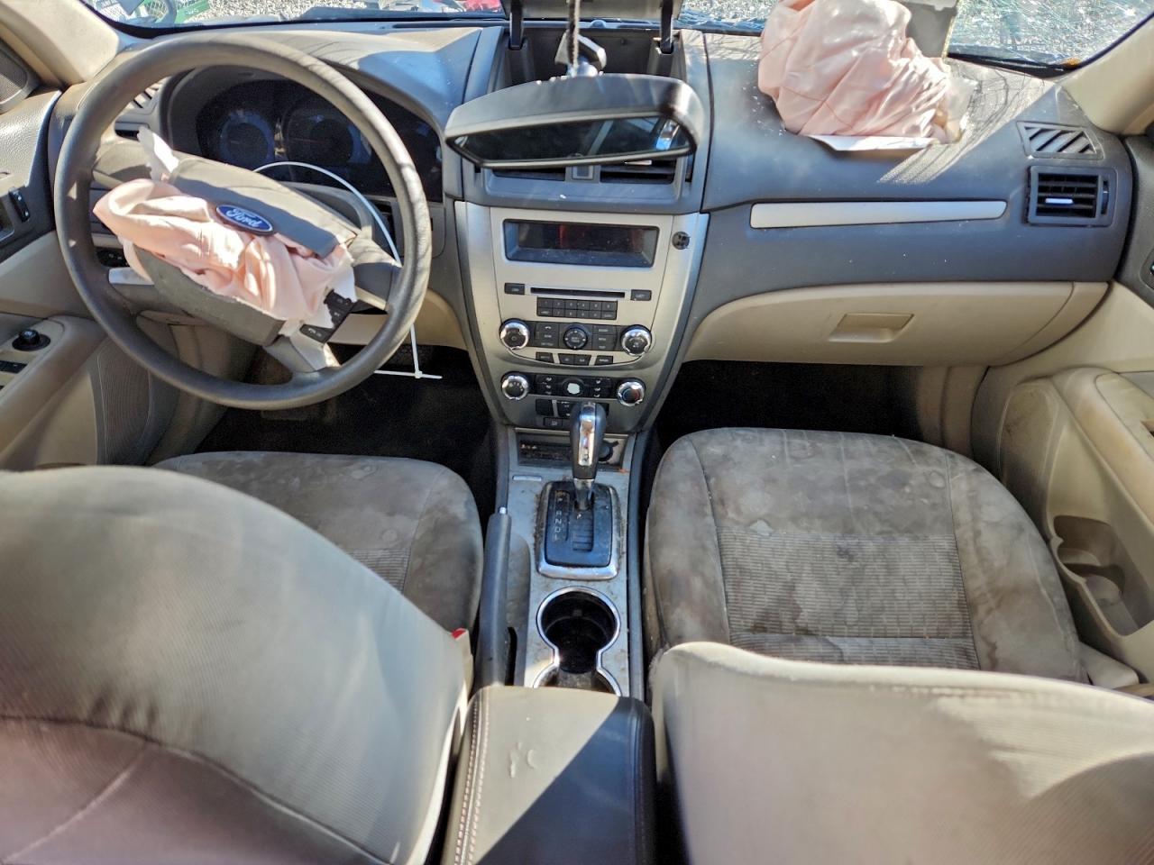 2012 FORD FUSION SE photo 8