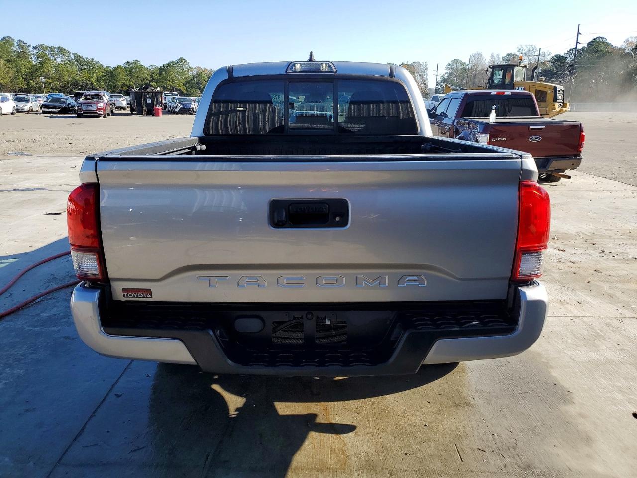 2019 TOYOTA TACOMA DOUBLE CAB photo 6