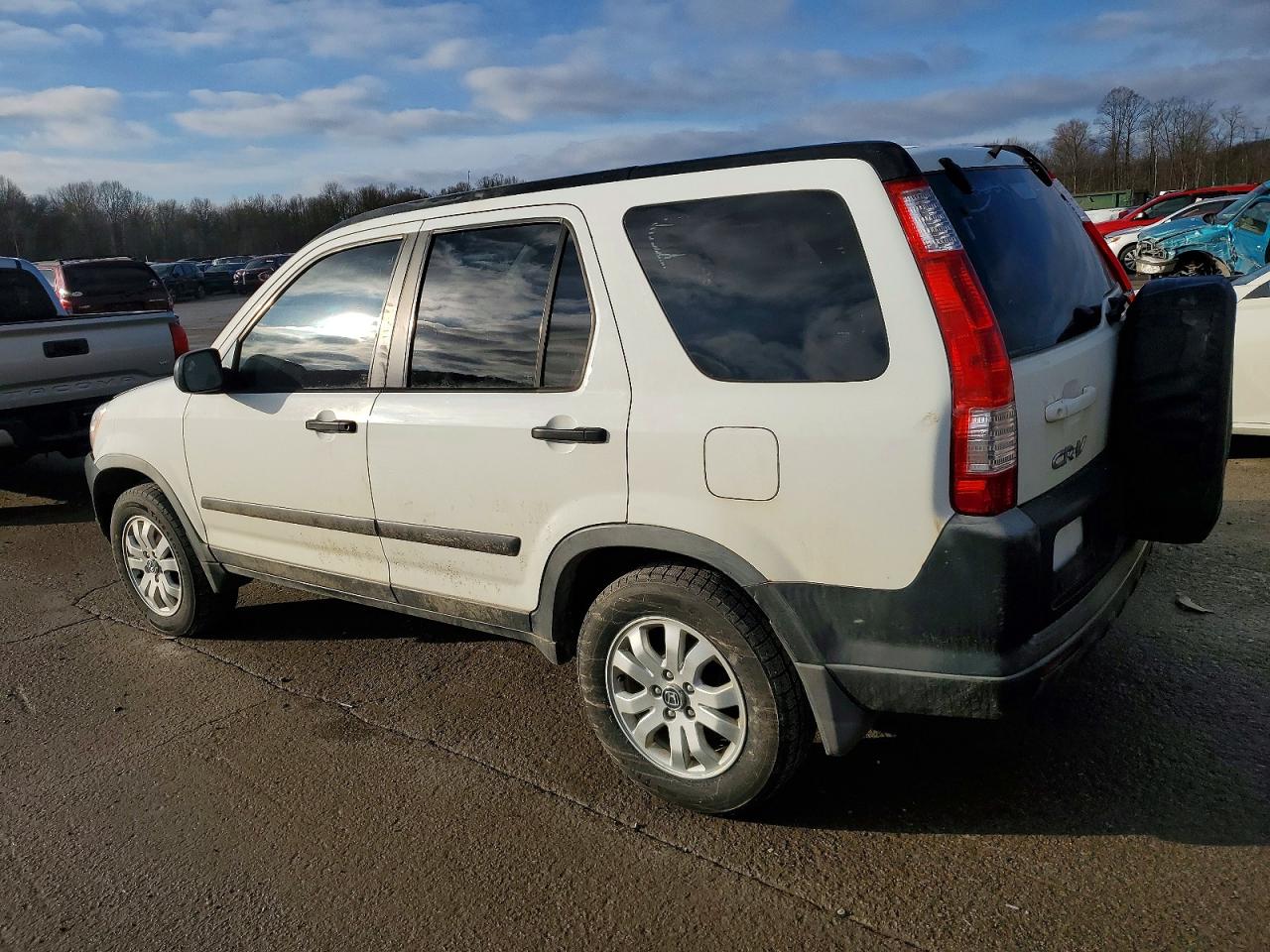 2005 HONDA CR-V LX photo 2