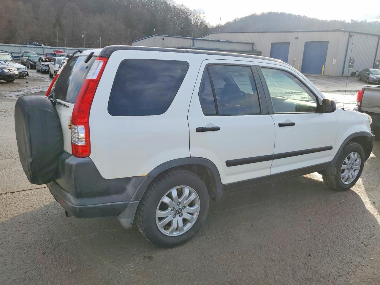 2005 HONDA CR-V LX photo 3