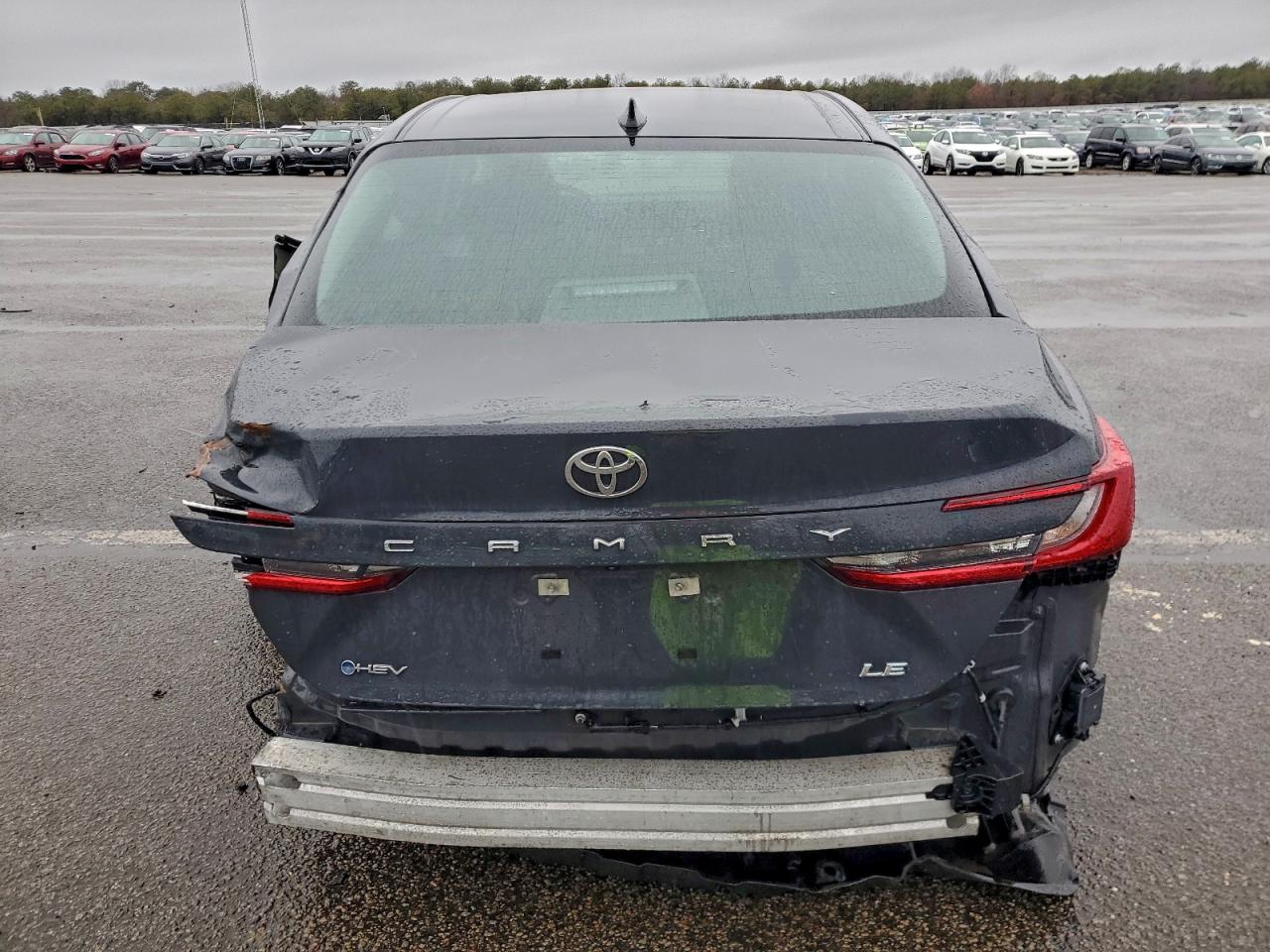 2025 TOYOTA CAMRY XSE photo 6
