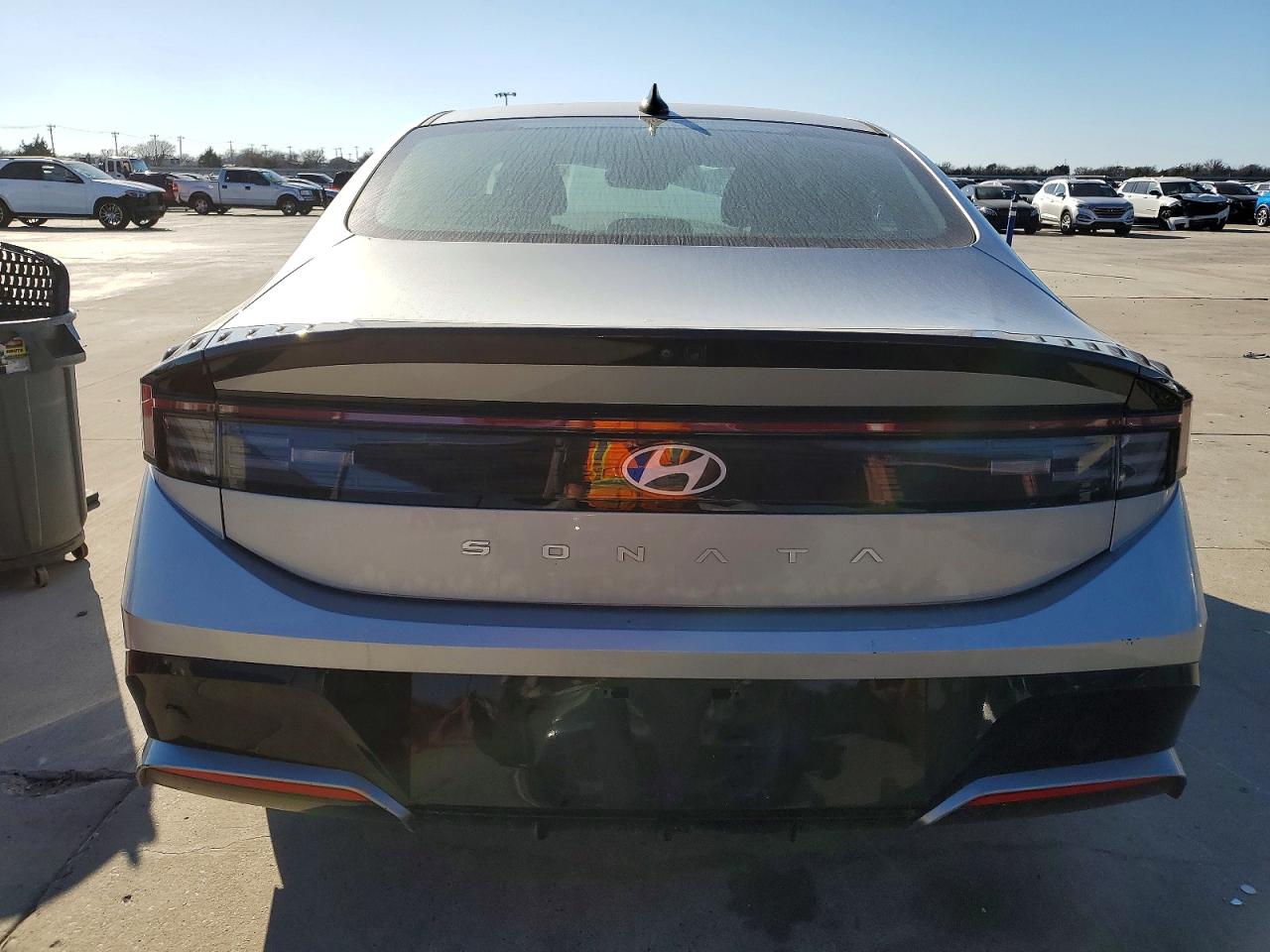 2024 HYUNDAI SONATA SEL photo 6