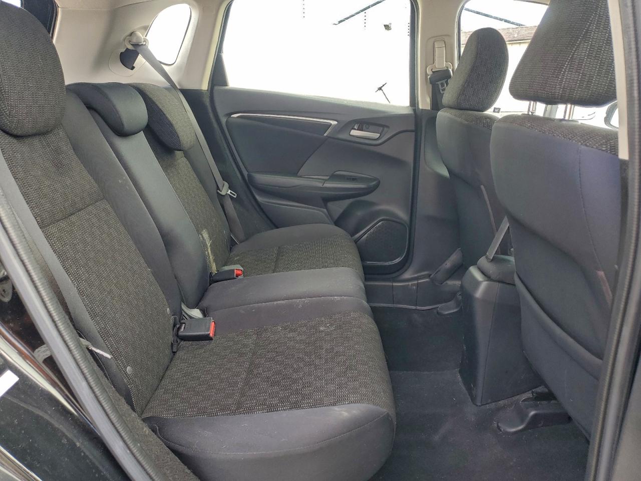 2016 HONDA FIT LX photo 11