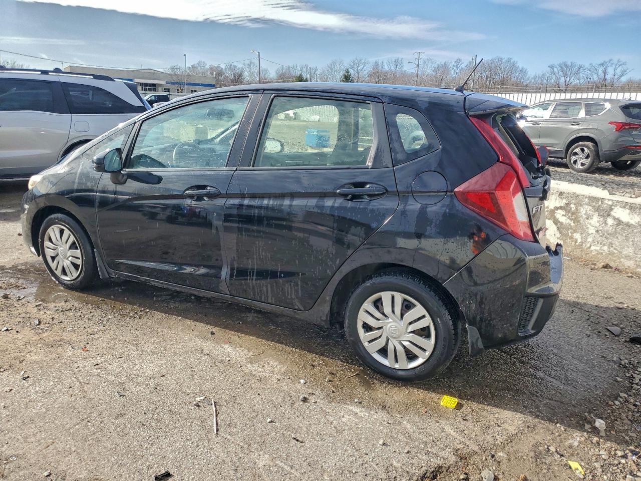 2016 HONDA FIT LX photo 2