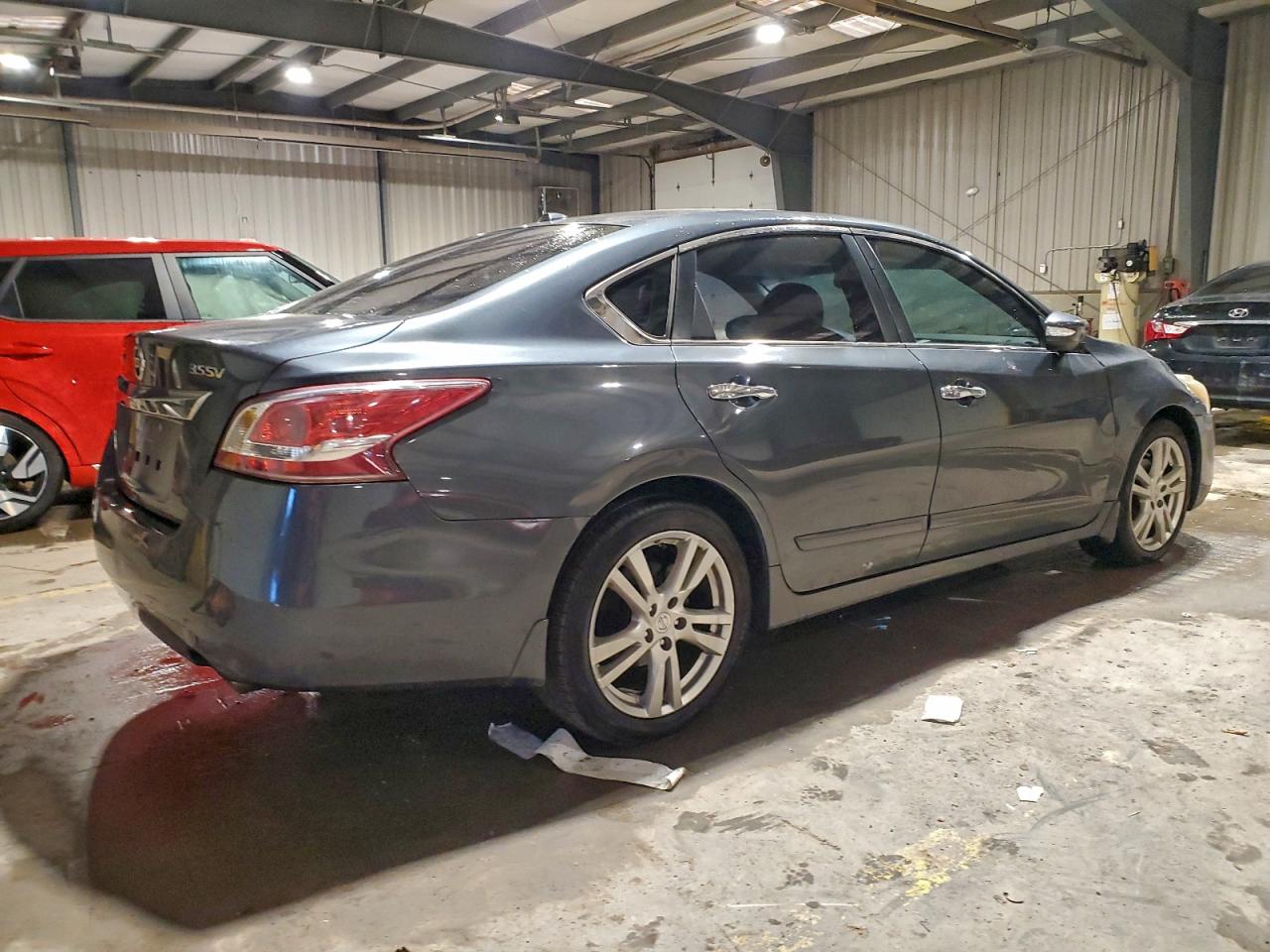 2013 NISSAN ALTIMA 3.5S photo 3
