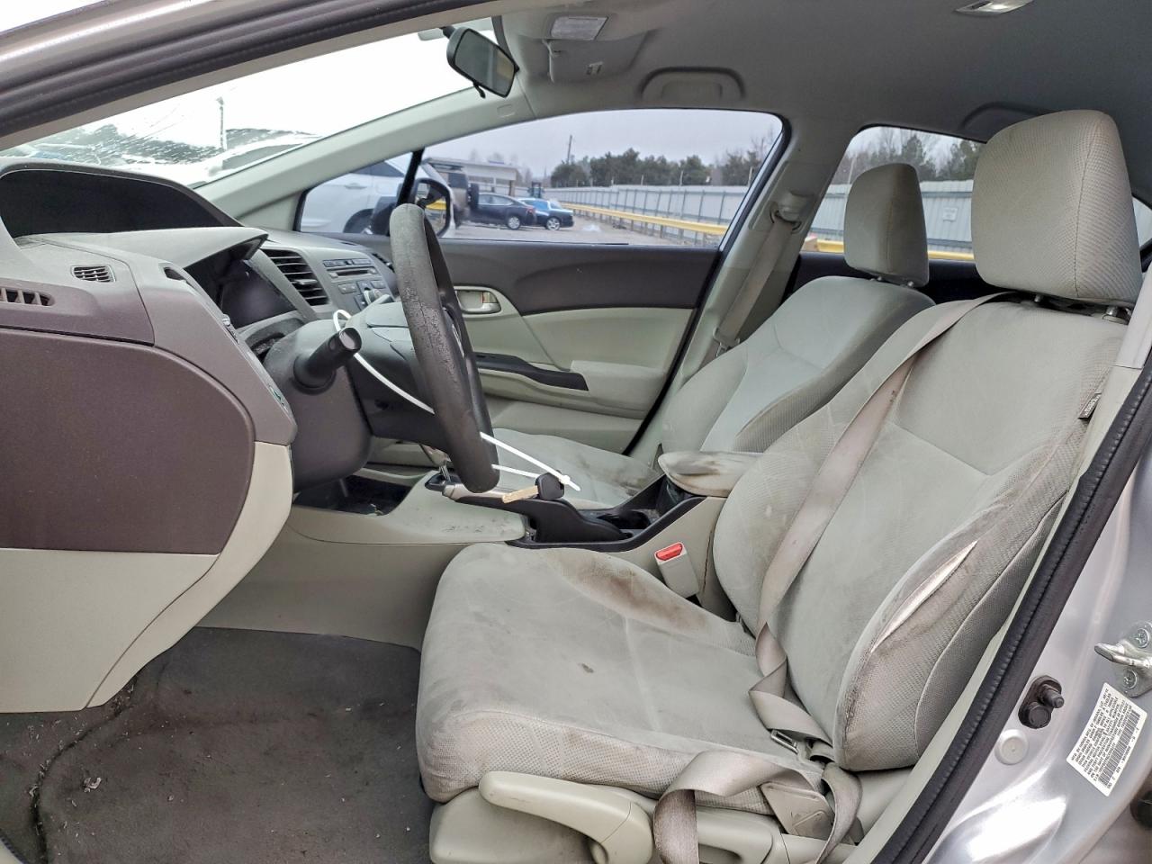 2012 HONDA CIVIC LX photo 7