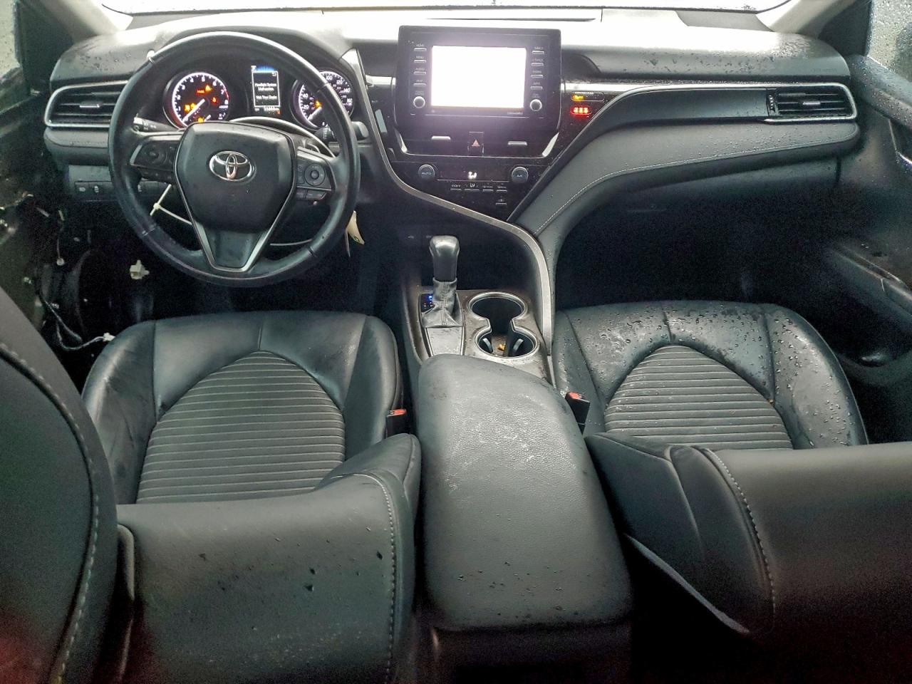 2021 TOYOTA CAMRY SE photo 8