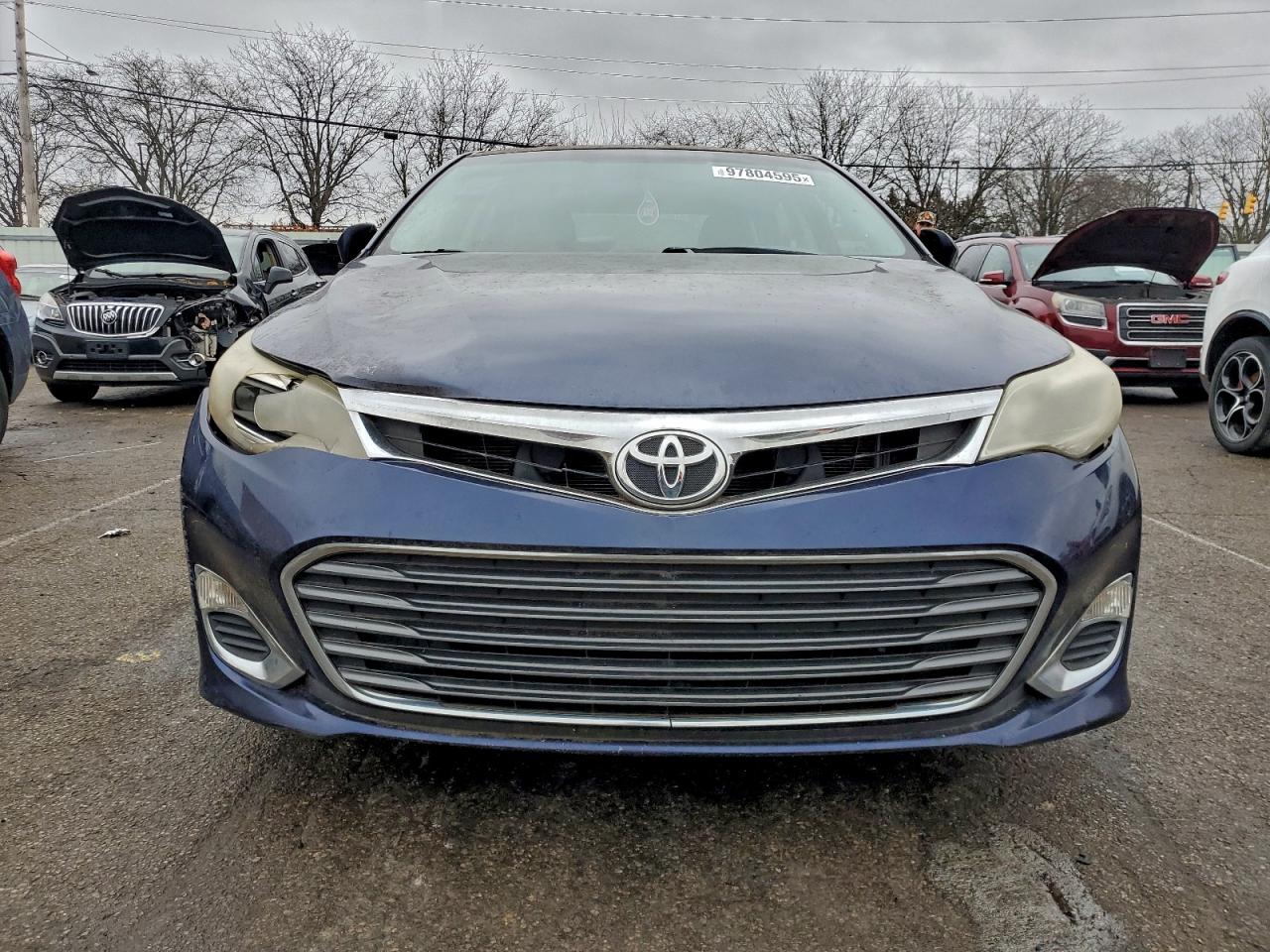 2013 TOYOTA AVALON BASE photo 9