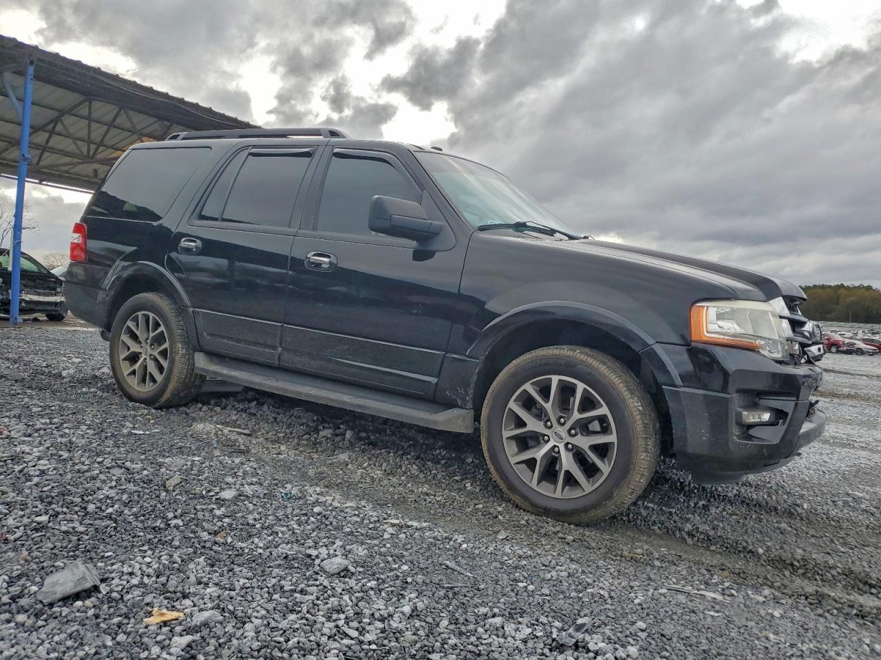 2017 FORD EXPEDITION XLT photo 7