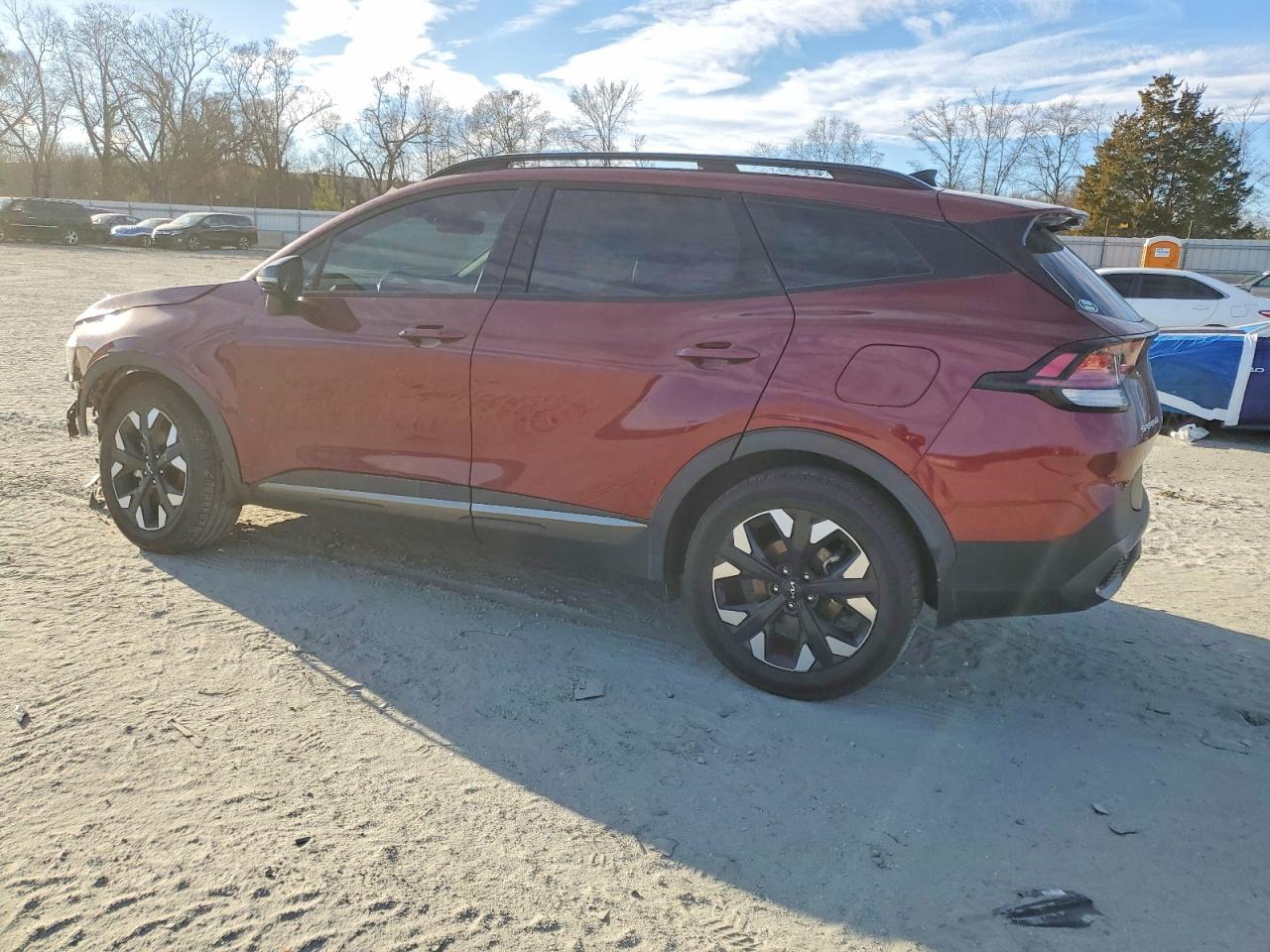 2023 KIA SPORTAGE X LINE photo 3