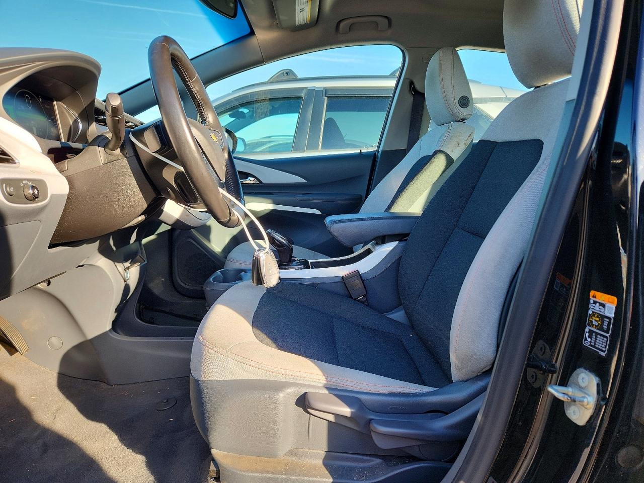 2017 CHEVROLET BOLT EV LT photo 7