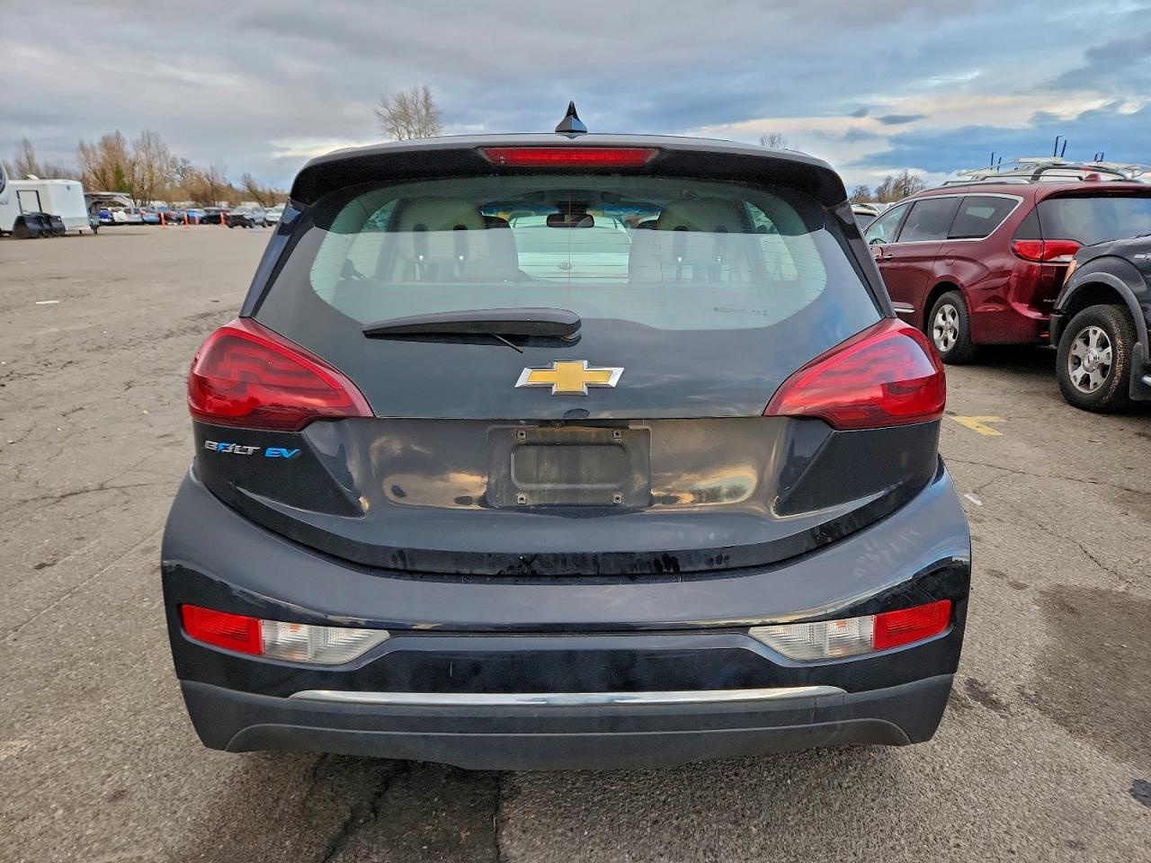 2017 CHEVROLET BOLT EV LT photo 6