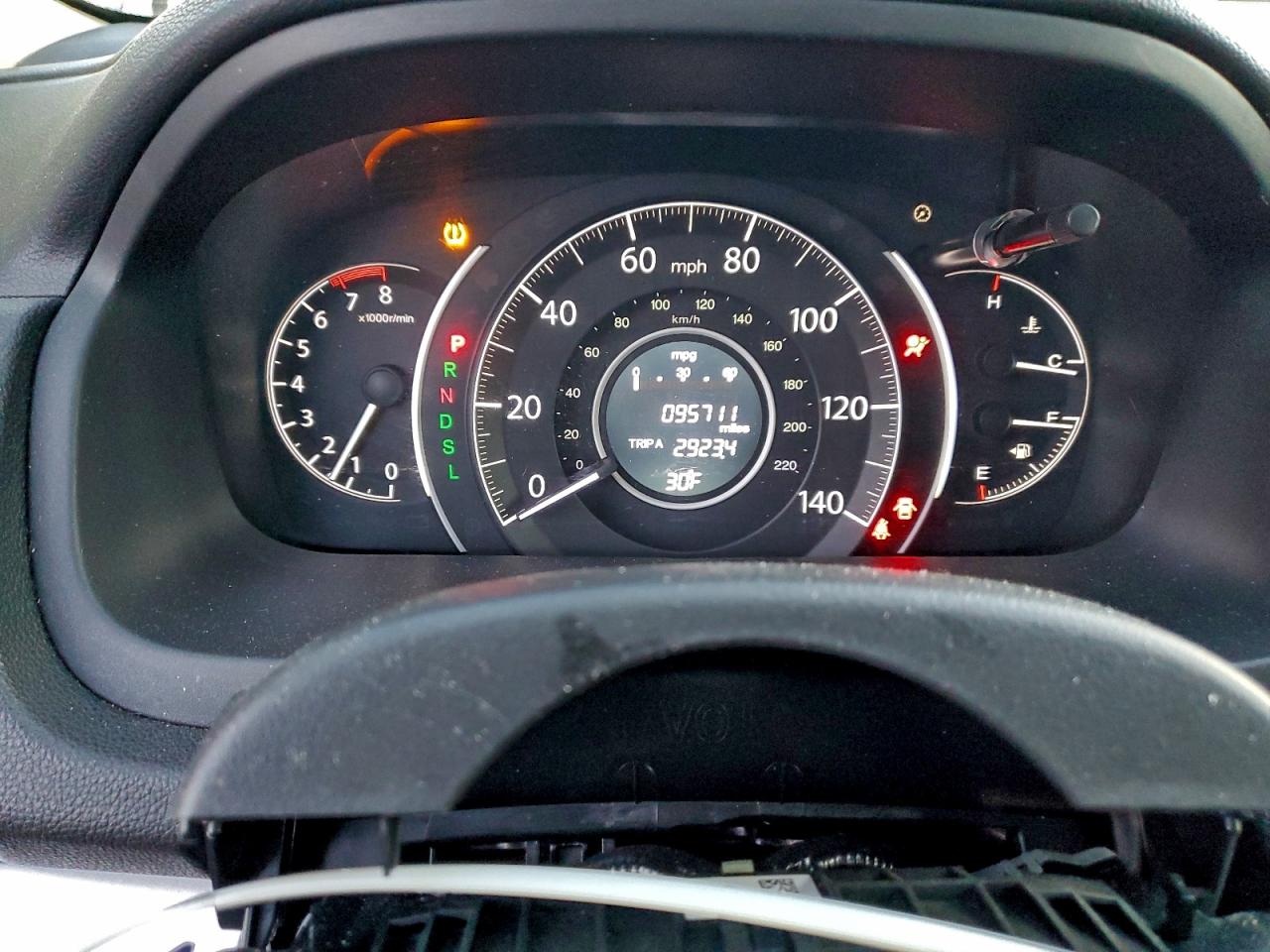 2016 HONDA CR-V LX photo 9