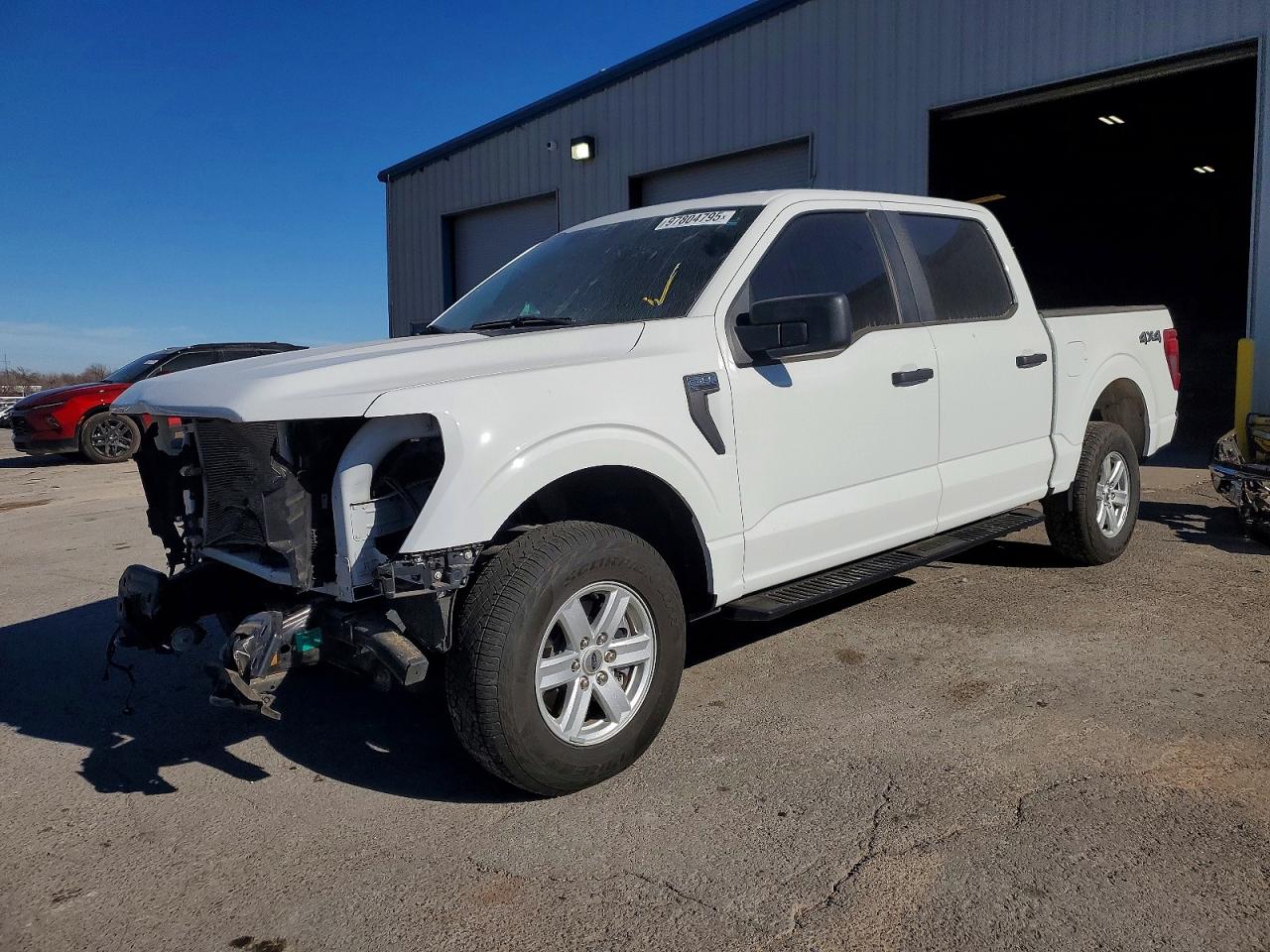 2025 FORD F150