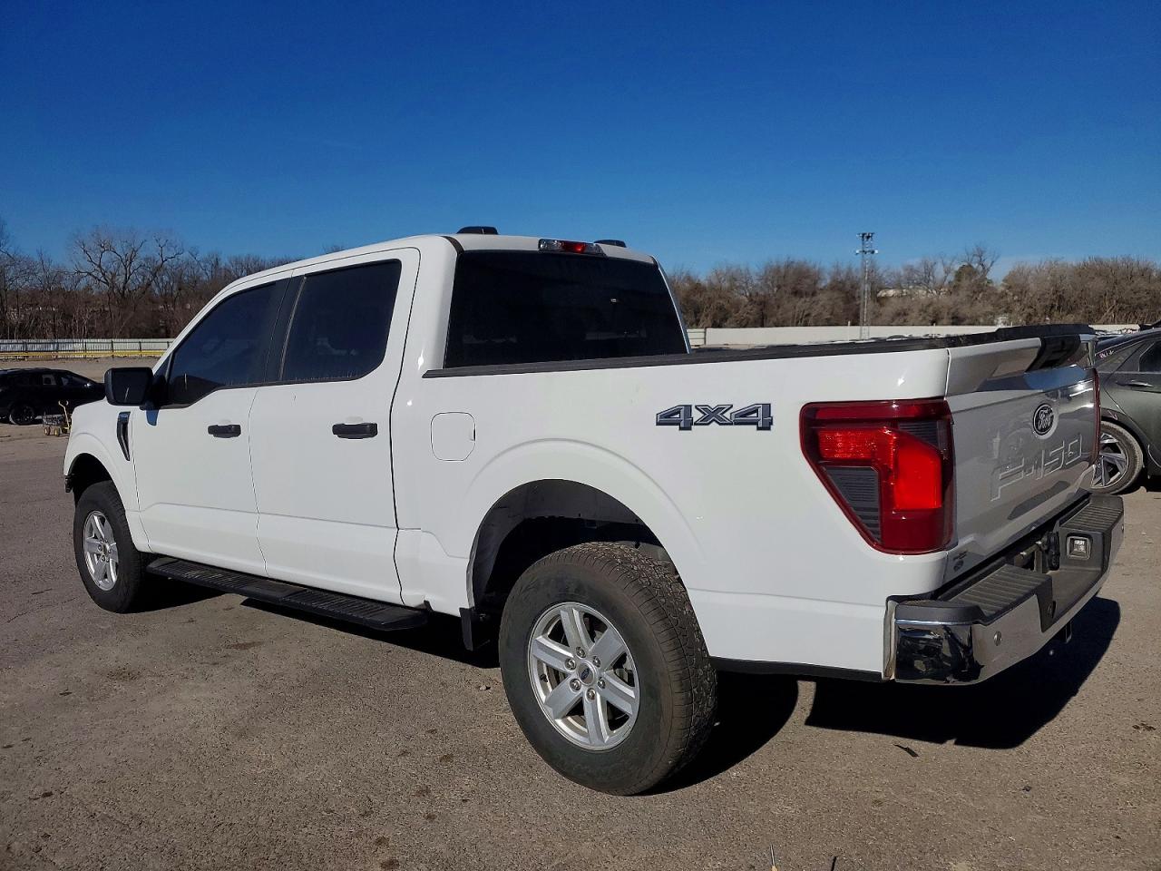 2025 FORD F150 XL photo 2