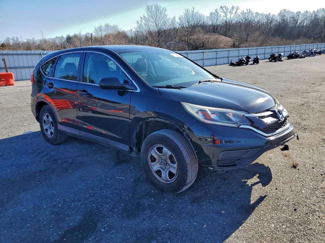 2016 HONDA CR-V LX photo 4