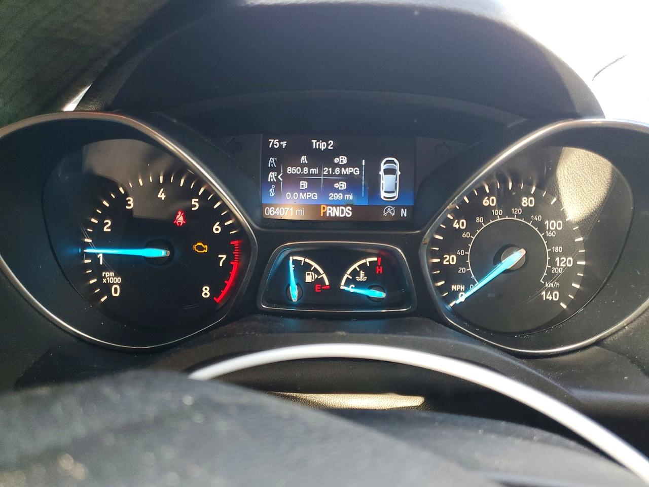 2019 FORD ESCAPE SE photo 9