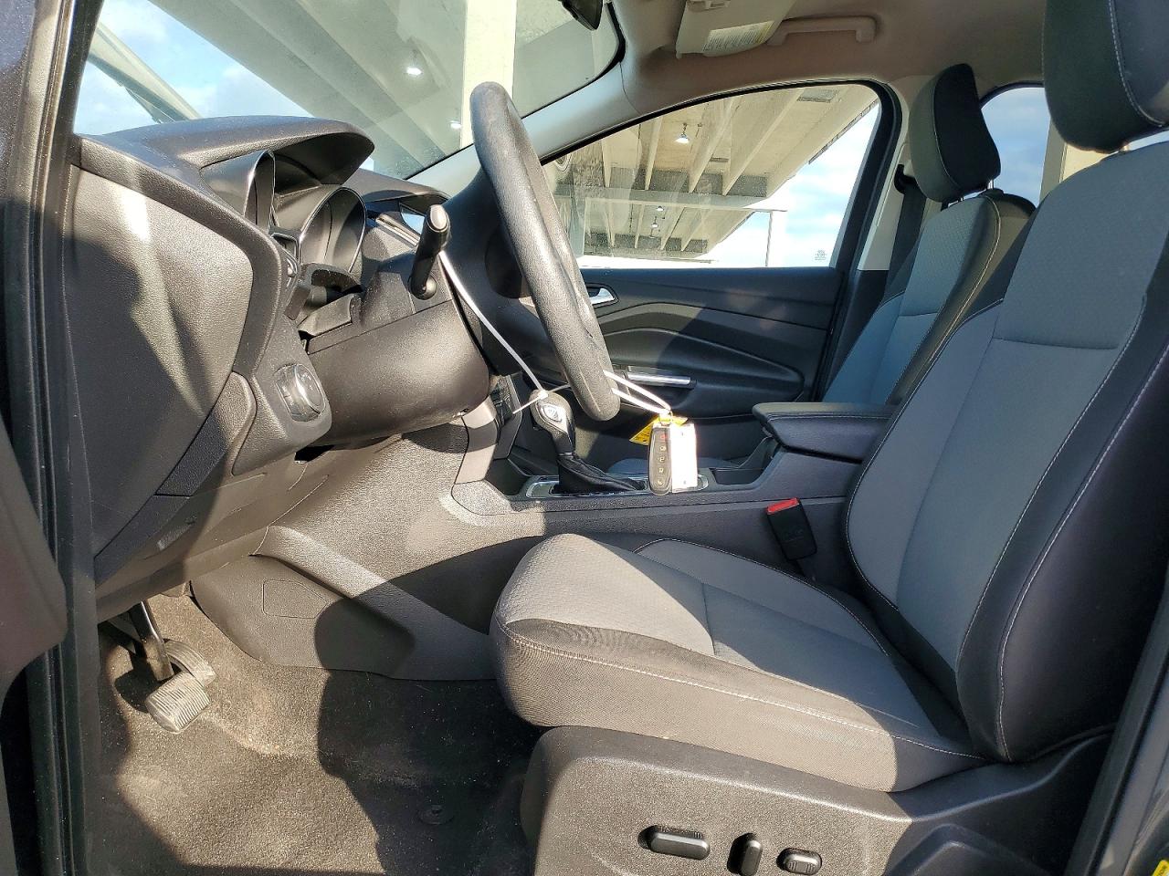 2019 FORD ESCAPE SE photo 7