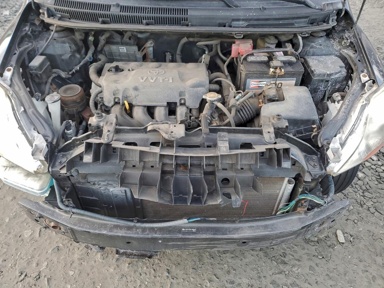 2009 TOYOTA YARIS photo 11