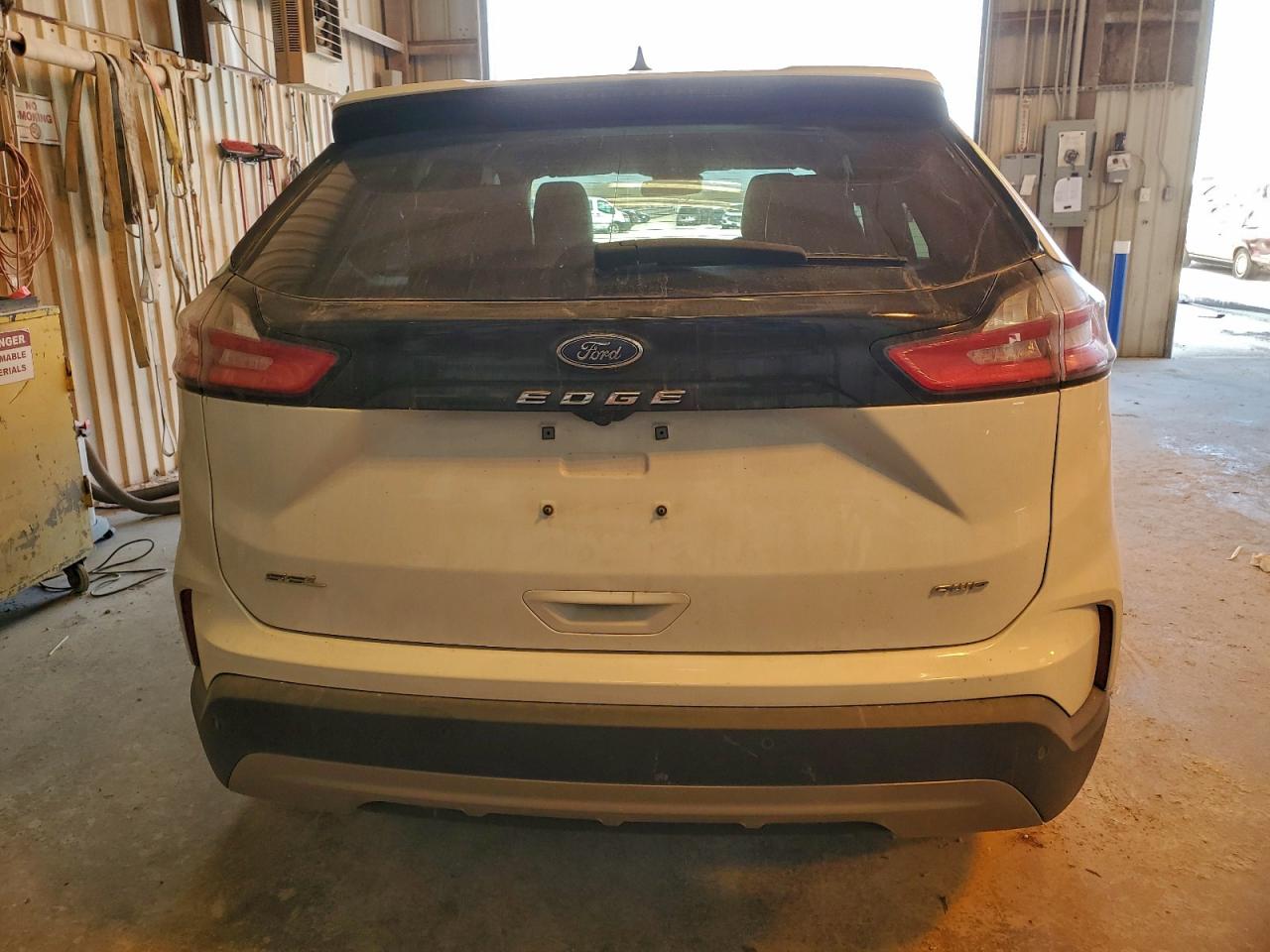 2024 FORD EDGE SEL photo 6