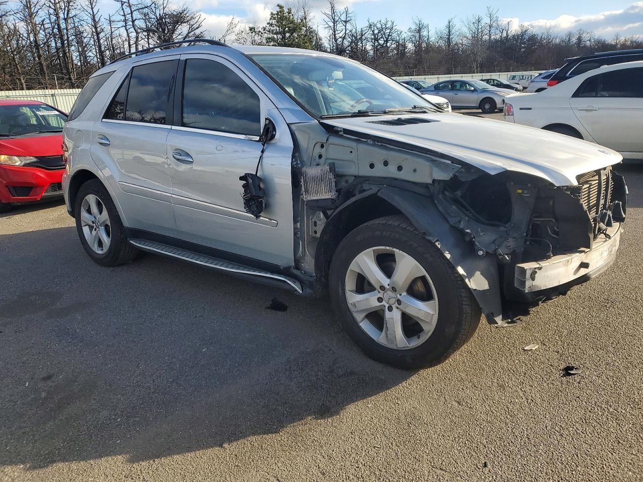 2011 MERCEDES-BENZ ML 350 BLUETEC photo 4