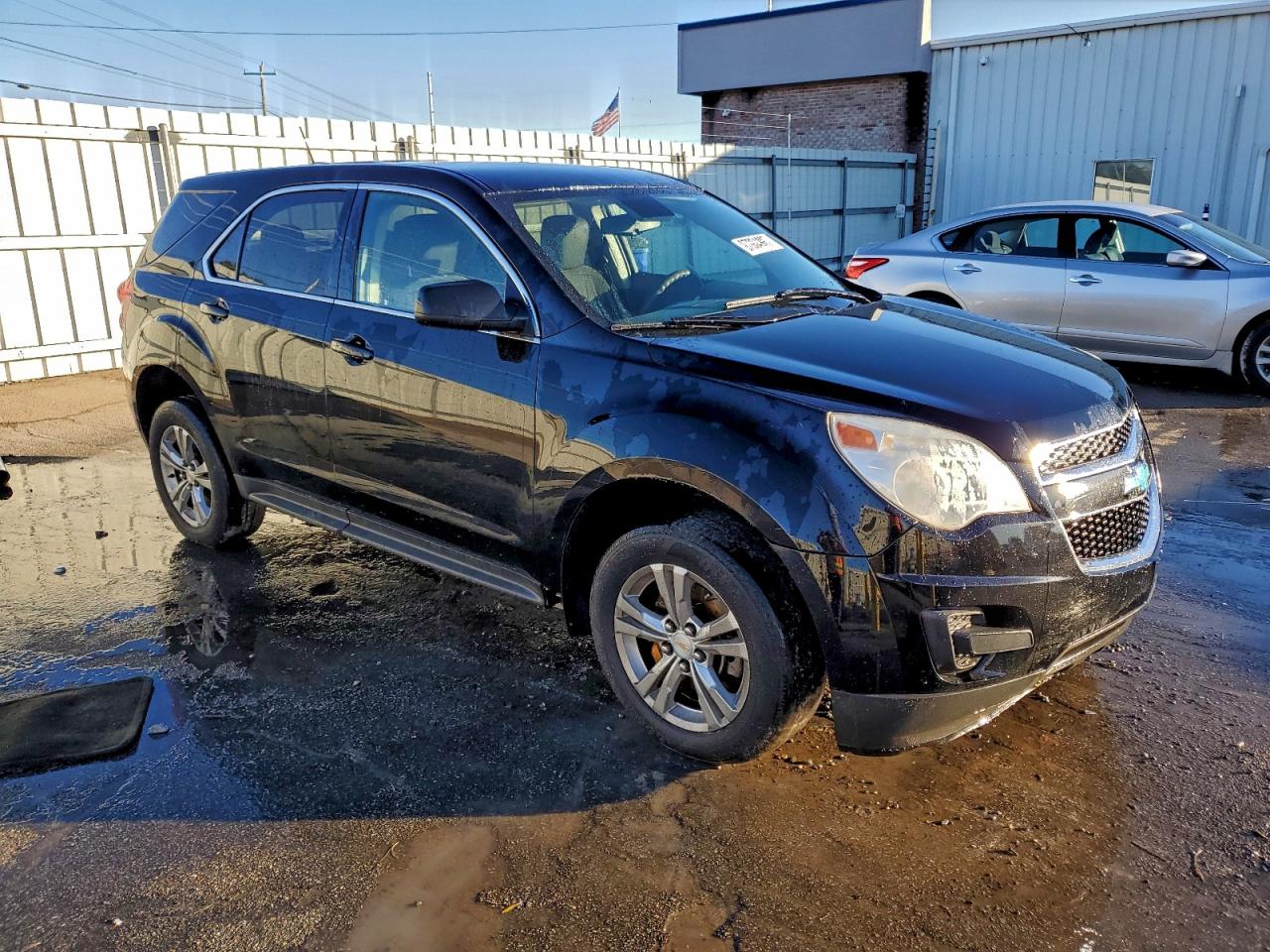 2015 CHEVROLET EQUINOX LS photo 4