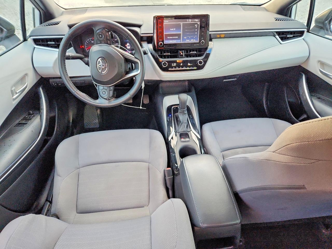 2022 TOYOTA COROLLA SE photo 8
