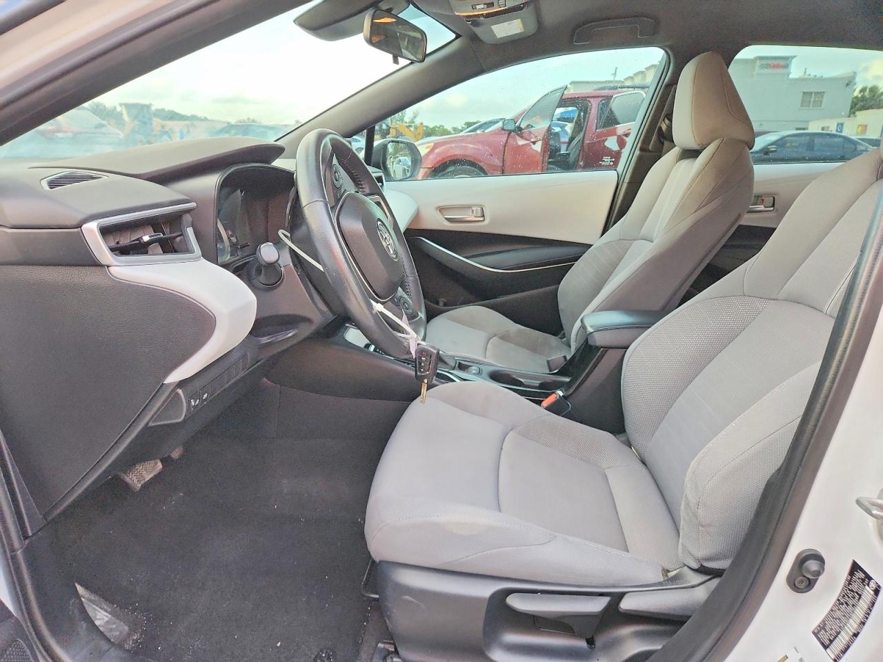 2022 TOYOTA COROLLA SE photo 7