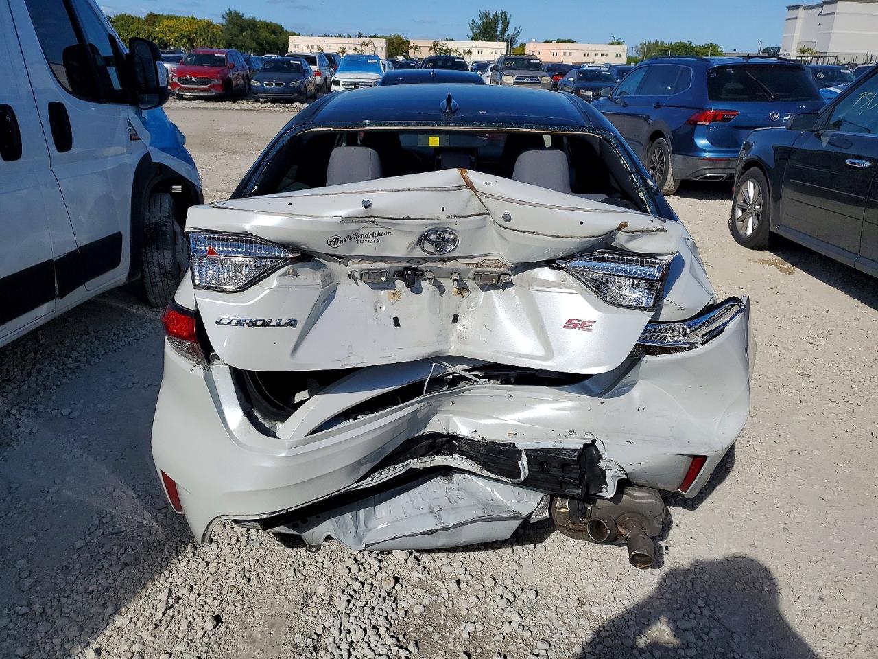 2022 TOYOTA COROLLA SE photo 6