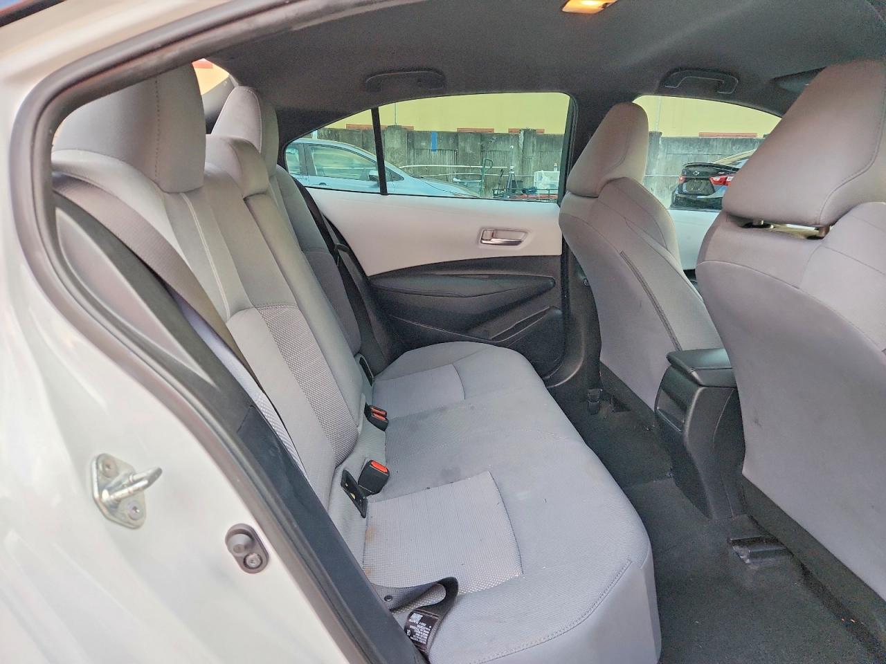 2022 TOYOTA COROLLA SE photo 10